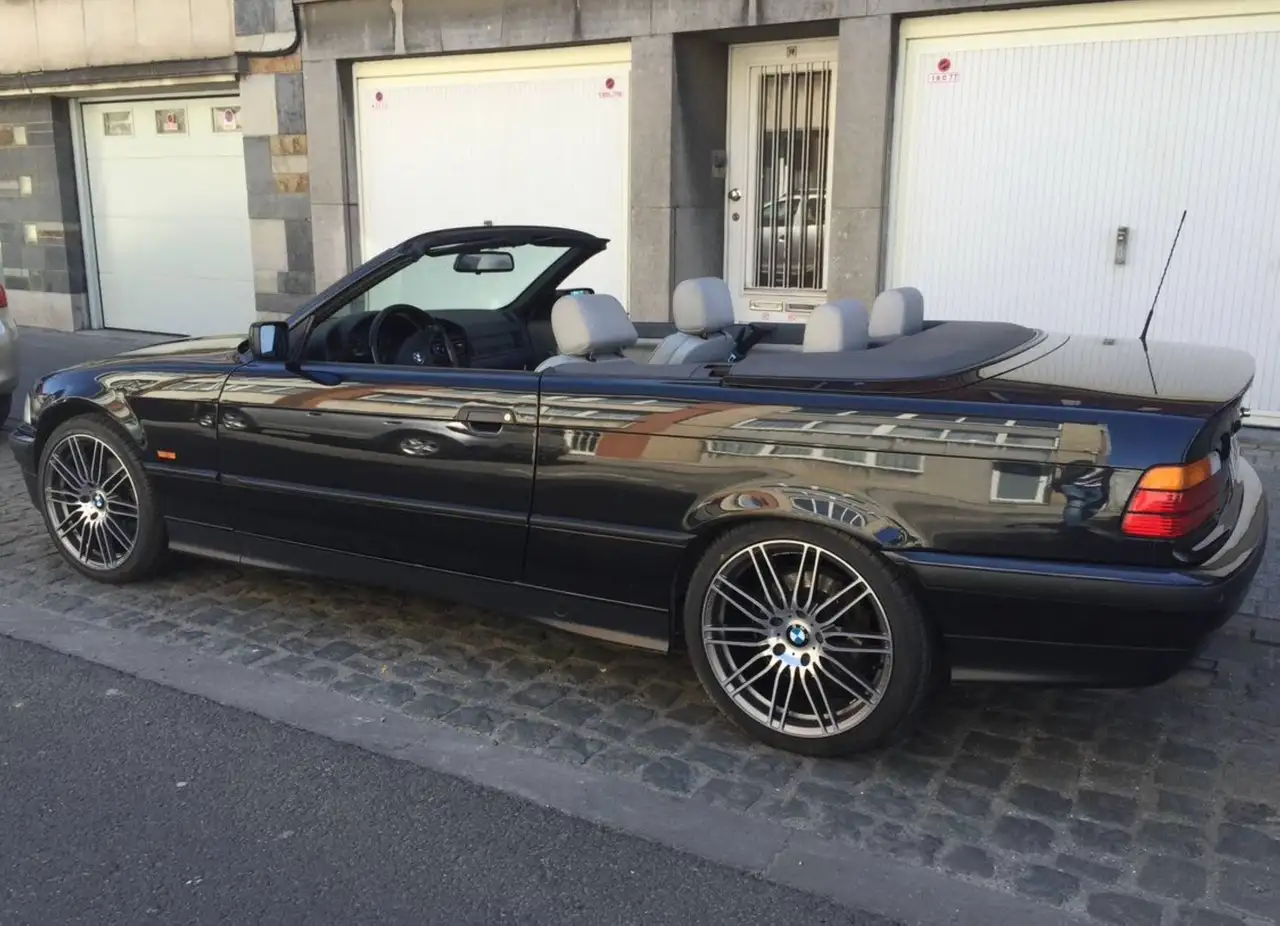 BMW 320i, foto 3