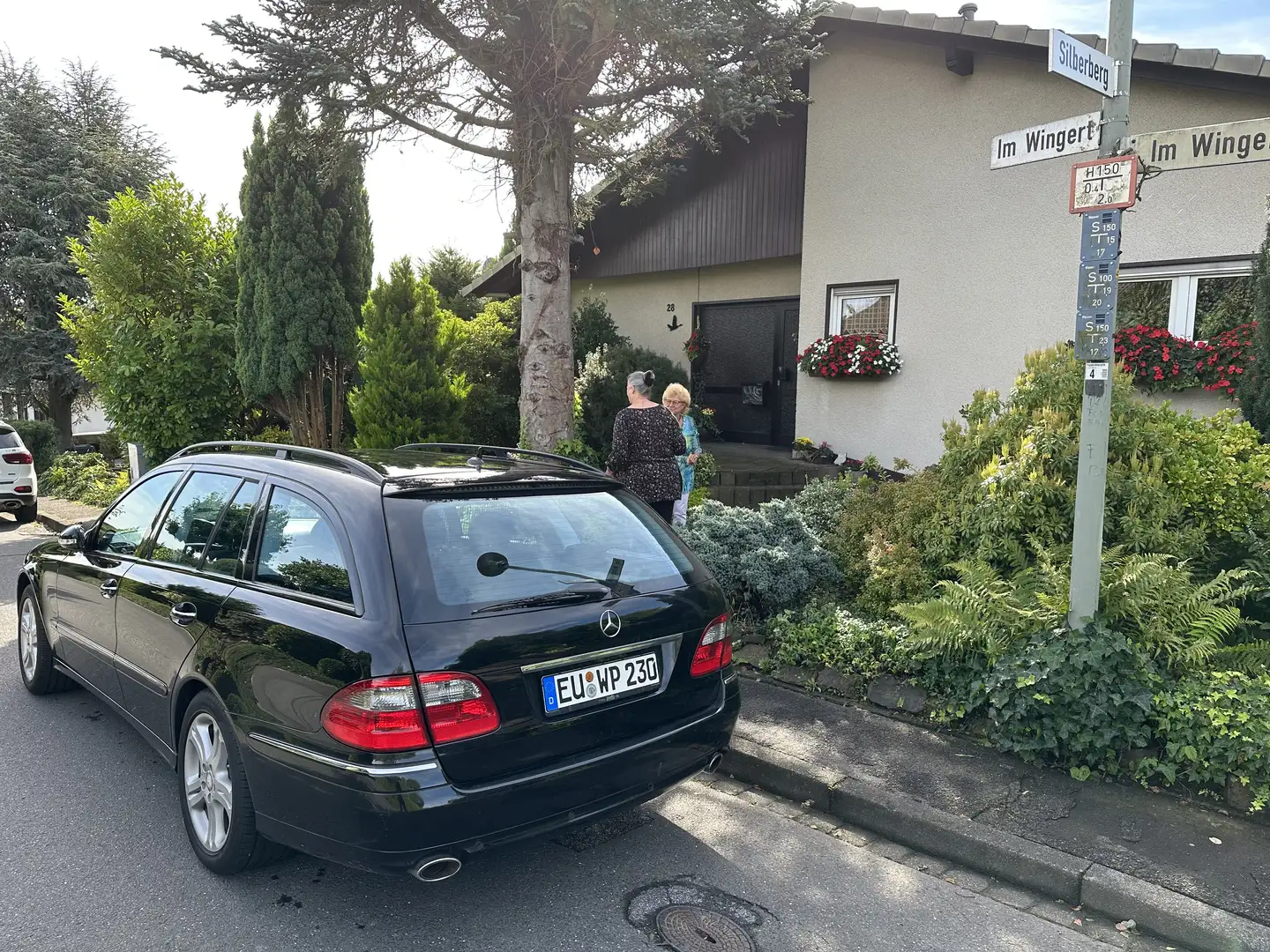 Mercedes-Benz E 230 MERCEDES E 230 T KOMBI AVANTGARDE - 2