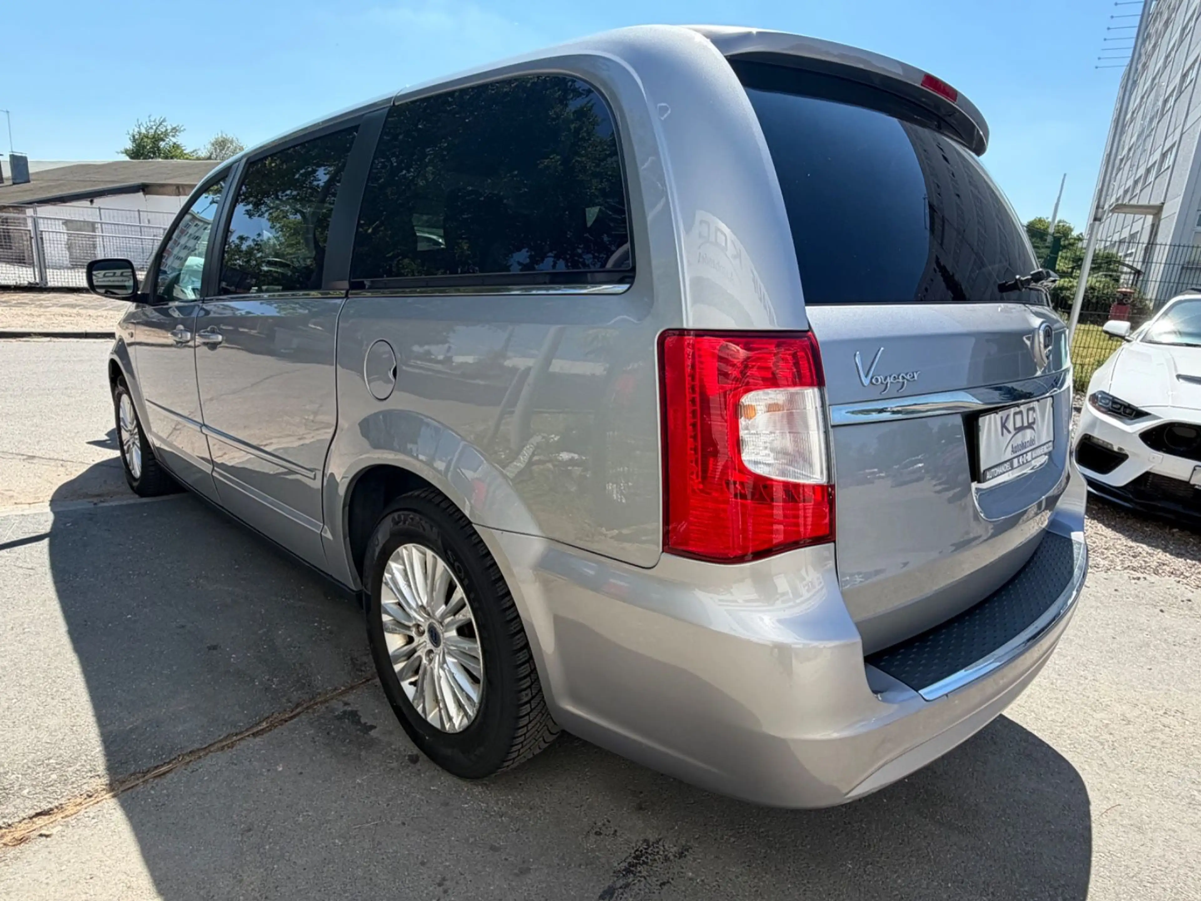 Lancia Voyager 2.8 CRD / 1. Hand / 7-Sitzer — photo 5
