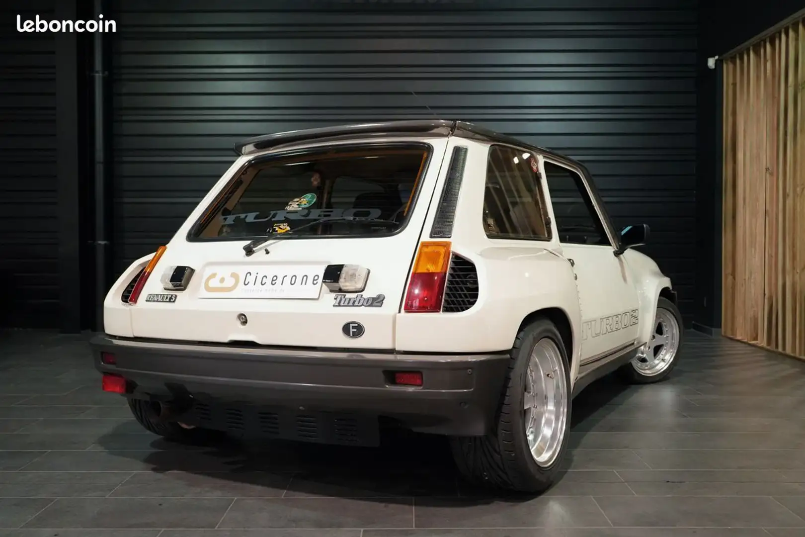 Renault R 5 5 Turbo 2 – 1984 ÉTAT EXCEPTIONNEL HISTORIQUE COMPLET JANTES TRAMONT SIÈGES 1 PRÊTE À ROULER - Weiß - 2