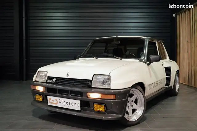 Renault R 5 5 Turbo 2 – 1984 ÉTAT EXCEPTIONNEL HISTORIQUE COMPLET JANTES TRAMONT SIÈGES 1 PRÊTE À ROULER -