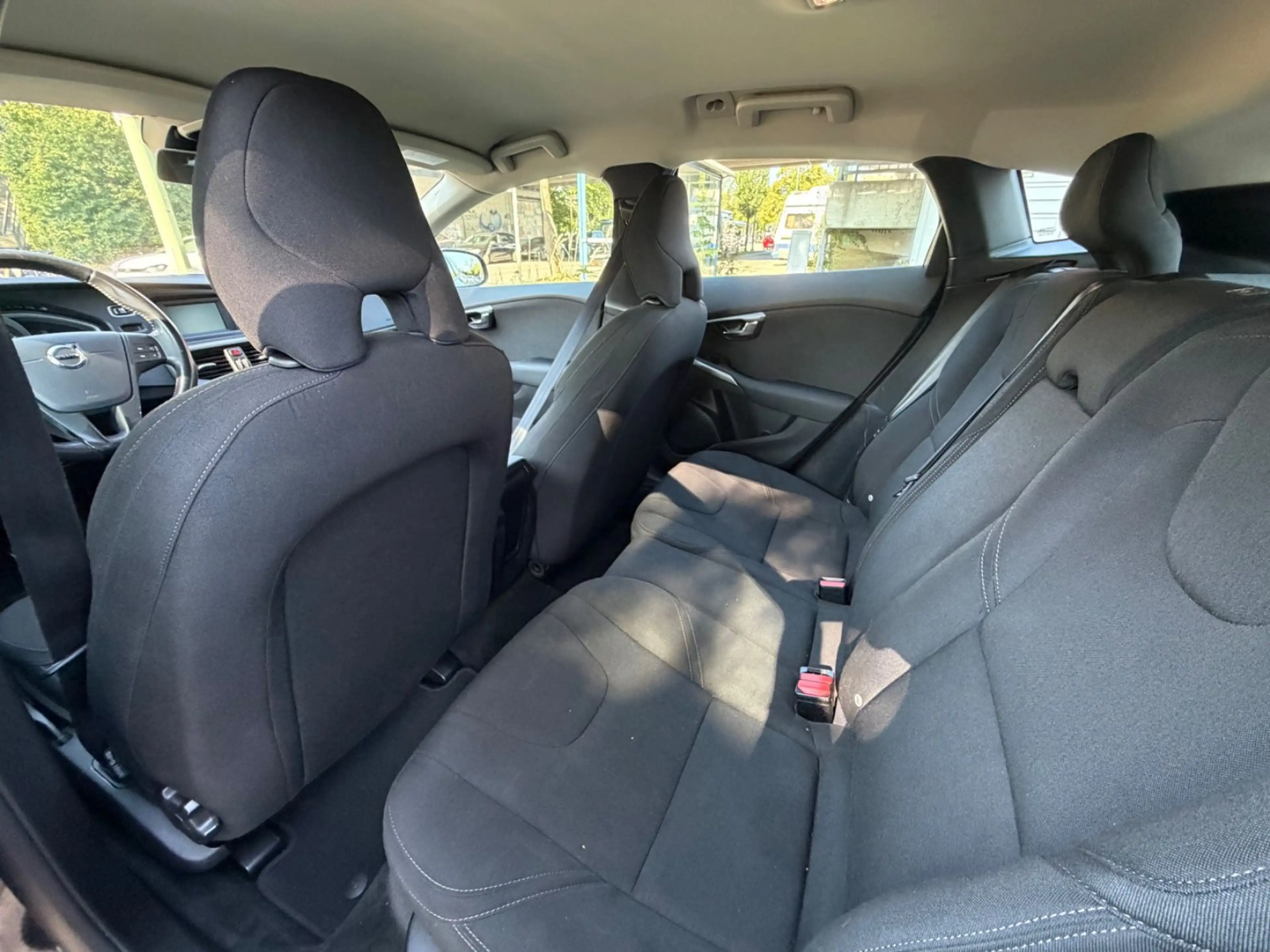 Volvo V40 Kinetic*2 Hand*Euro 6 — photo 14
