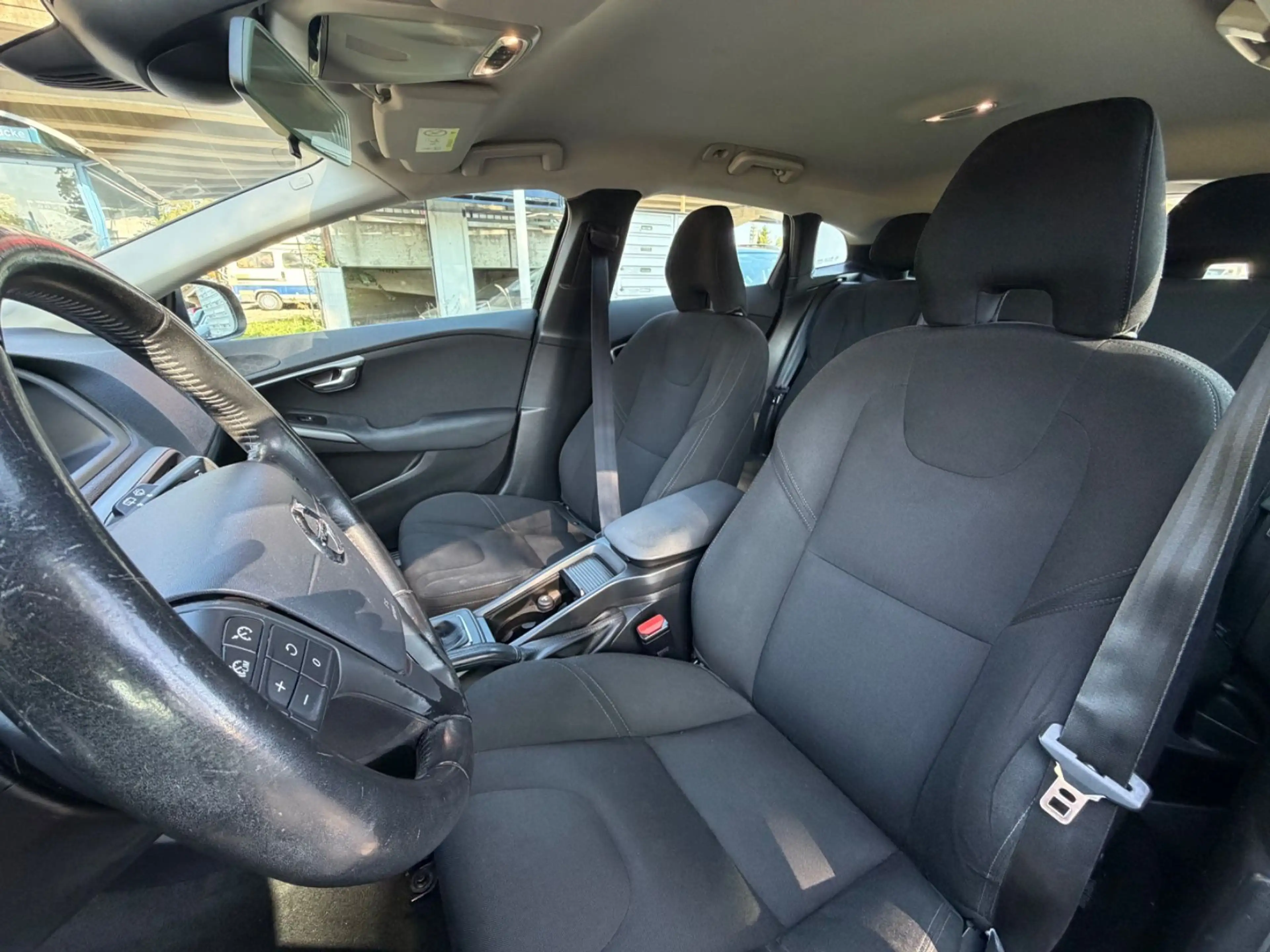 Volvo V40 Kinetic*2 Hand*Euro 6 — photo 12