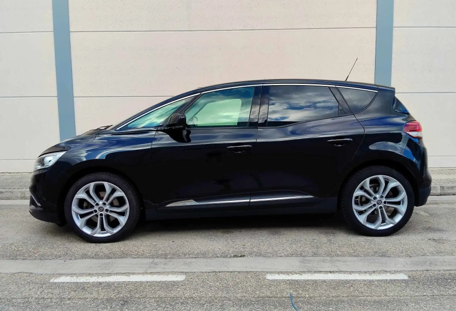 Renault Scenic dCi Limited Blue 88kW Noir - 2