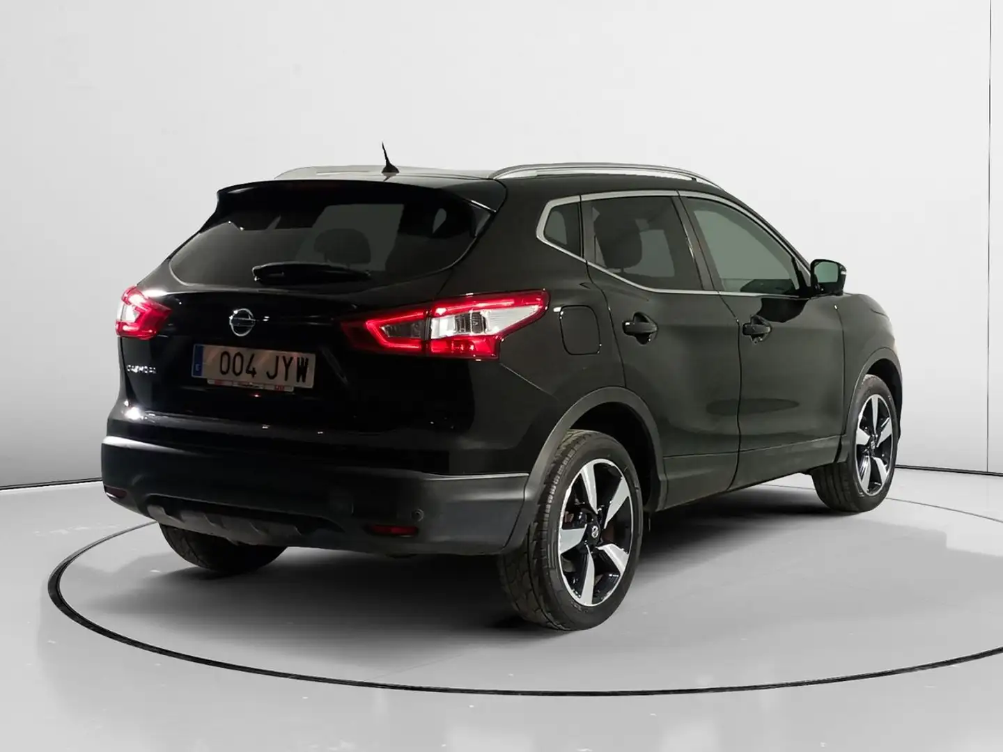 Nissan Qashqai 1.2 DIG-T Visia 4x2 Noir - 2