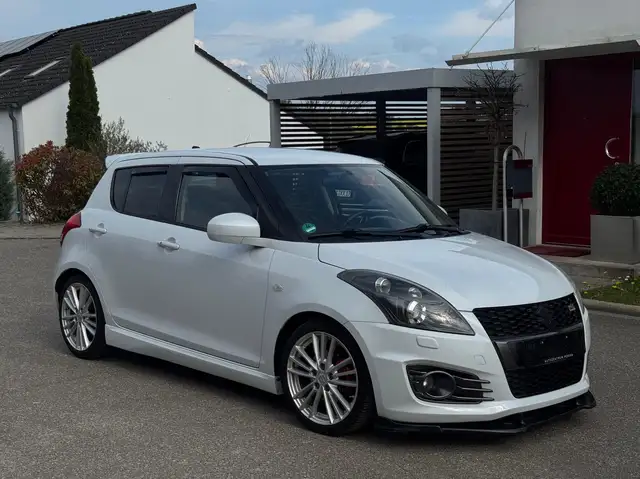 Suzuki Swift Swift 1.6 Sport / Garantie / Traumhafter Zustand!