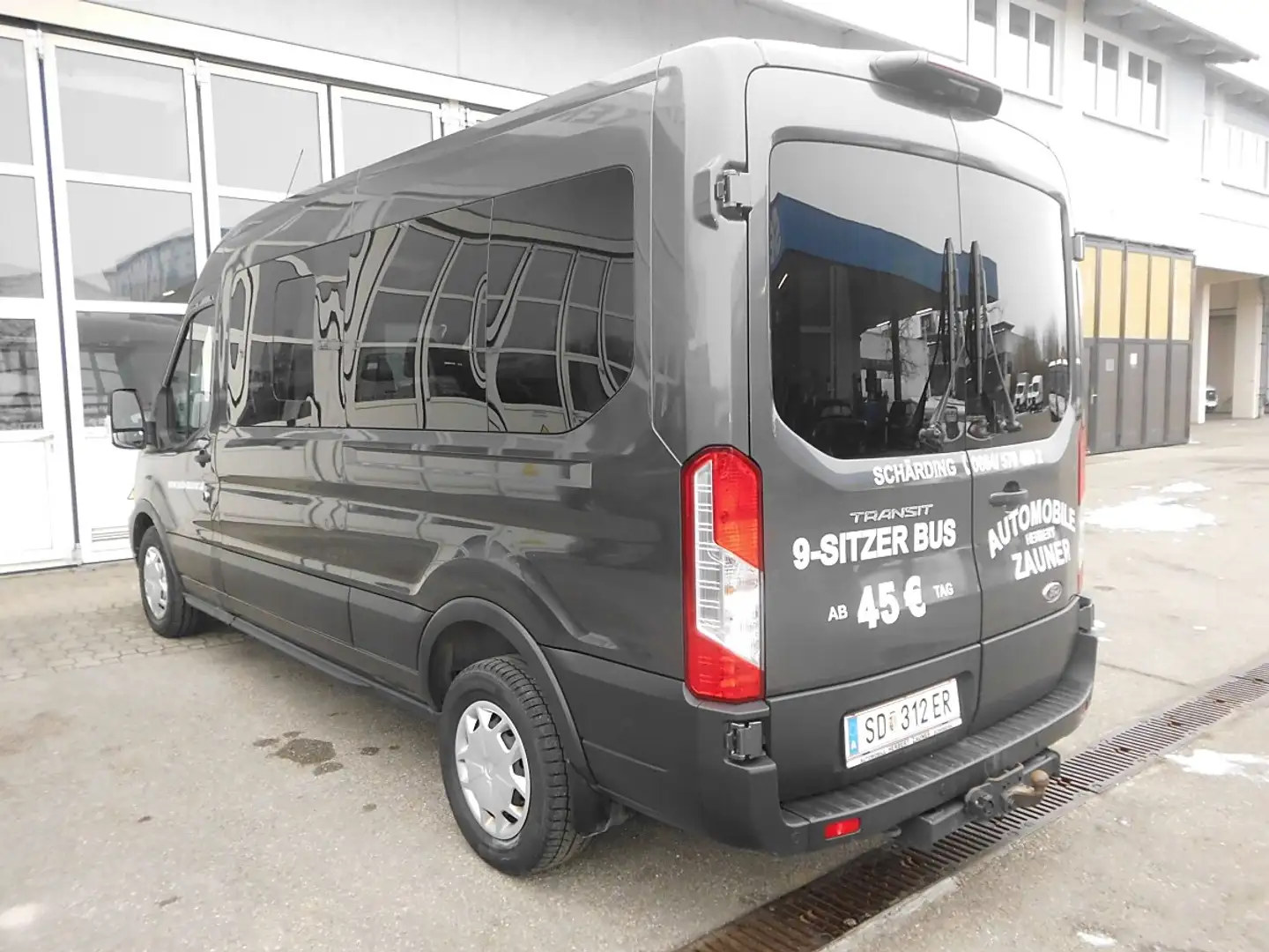 Ford Transit Variobus 2,0 EcoBlue L3H2 350 Trend Grau - 2