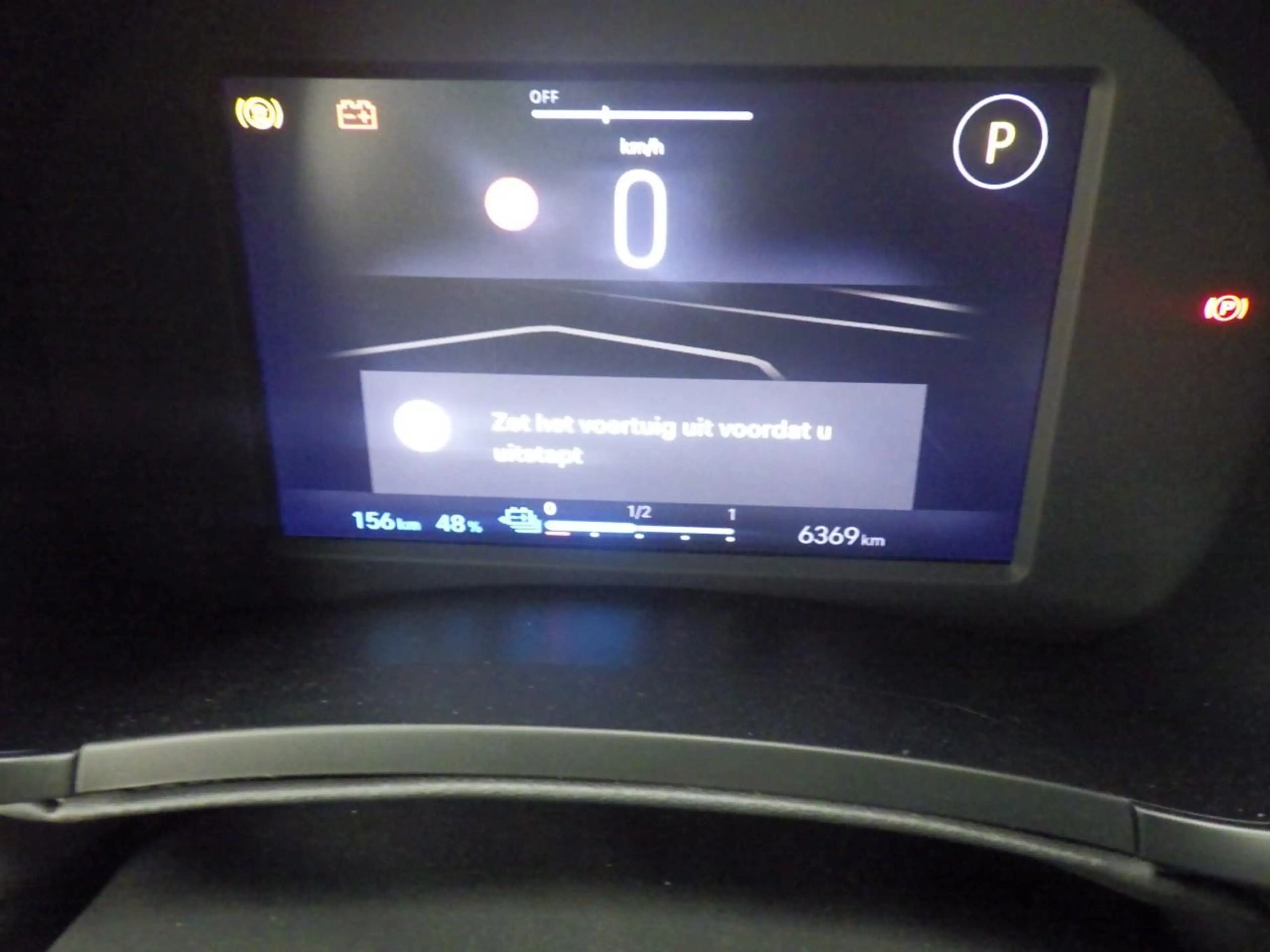 Fiat 600e La Prima 54 kWh | Navigatie | Stoelverwarming | El — photo 11