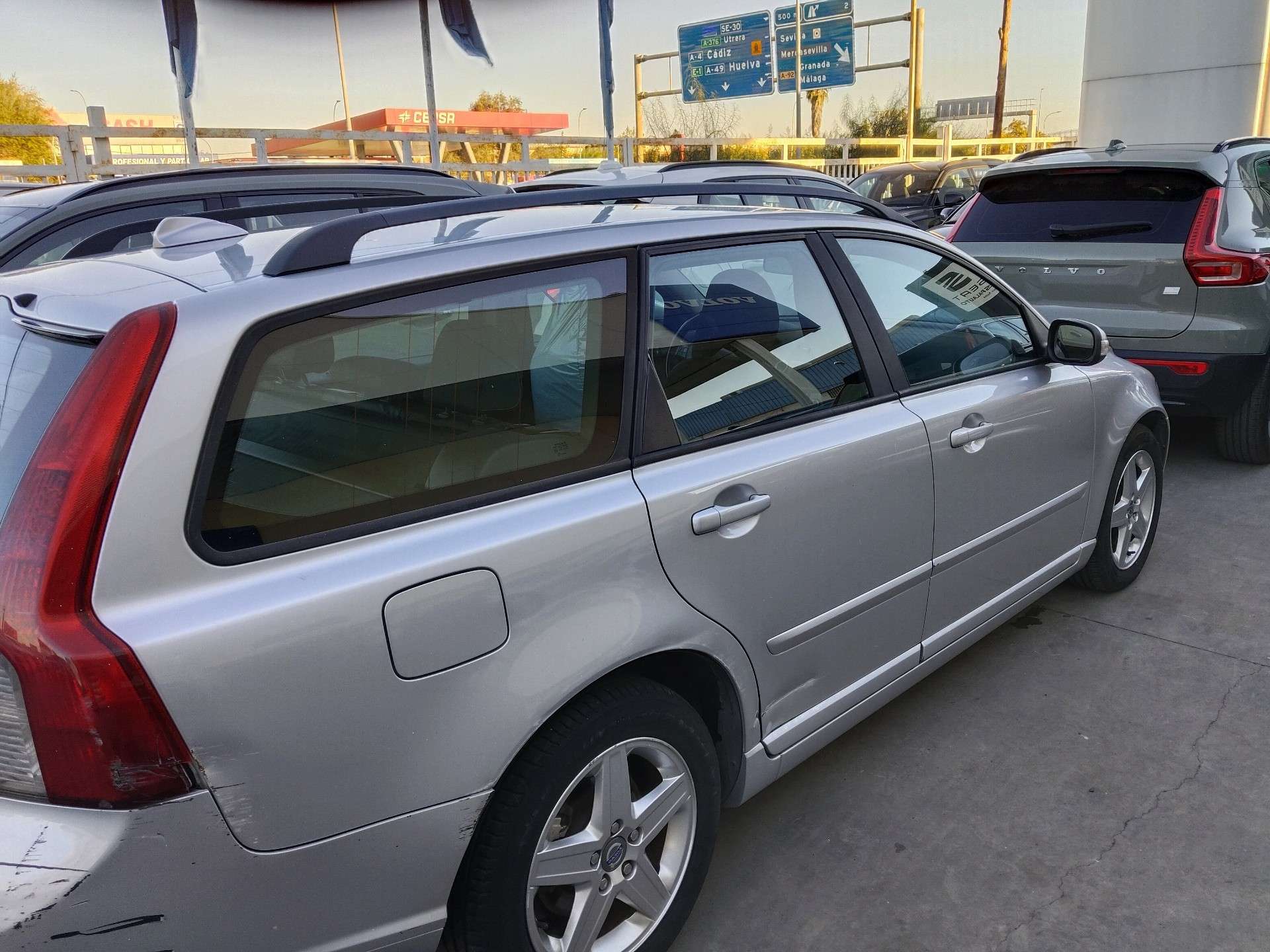 Volvo V50 2.0D Momentum - foto 1