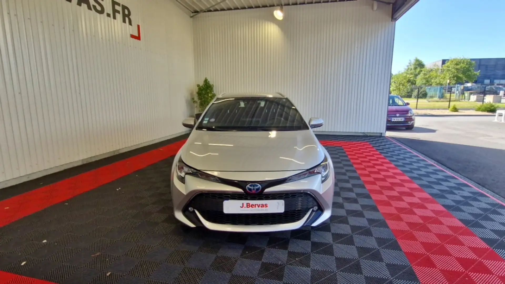 Toyota HYBRIDE PRO MY20 184H DYNAMIC BUSINESS - 2
