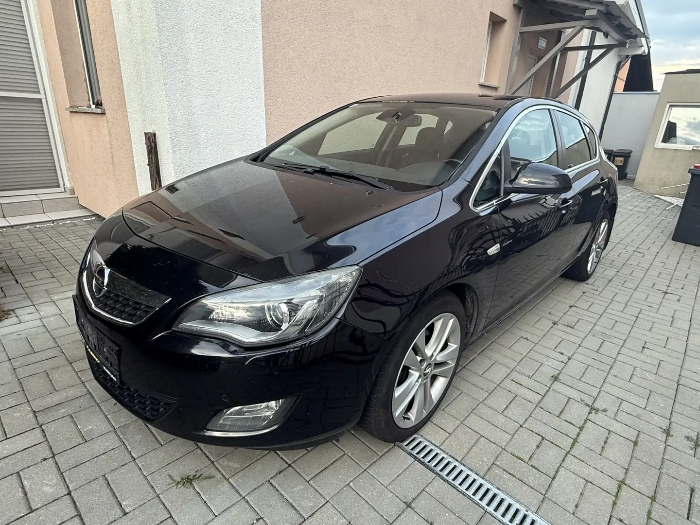 Opel Astra 1.9 CDTI Auto./ Bastlerfahrzeug oder Export Schwarz - 1