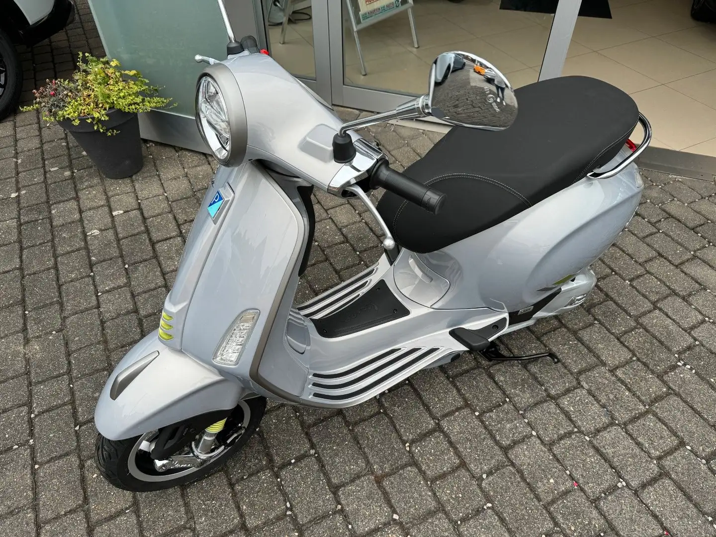 Vespa Primavera 125 Tech Euro 5+ ABS *NEU* *SOFORT* Grau - 1