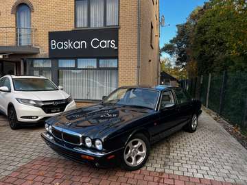 3.2i V8/79.000KM/FIRST OWNER/FULL HISTORY