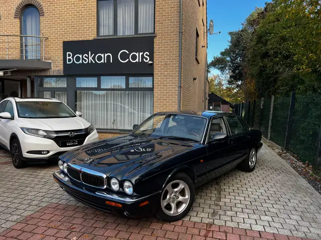 Jaguar XJ8 3.2i V8/79.000KM/FIRST OWNER/FULL HISTORY