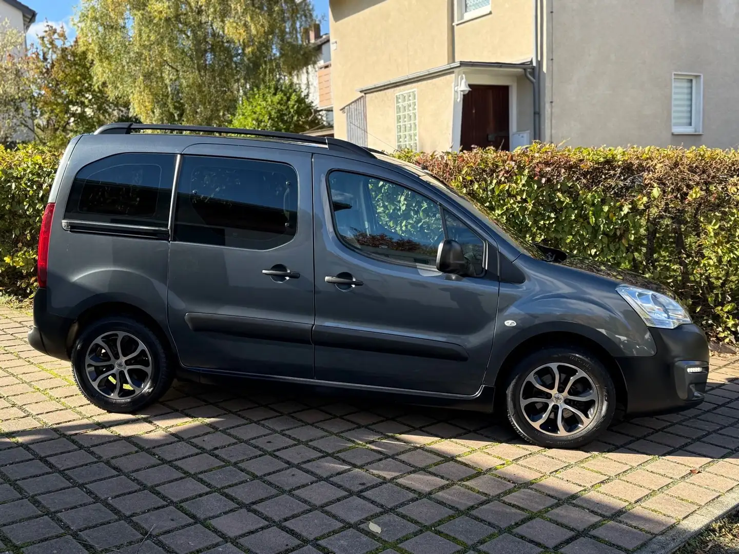 Peugeot Partner Tepee Automatik! Gris - 1