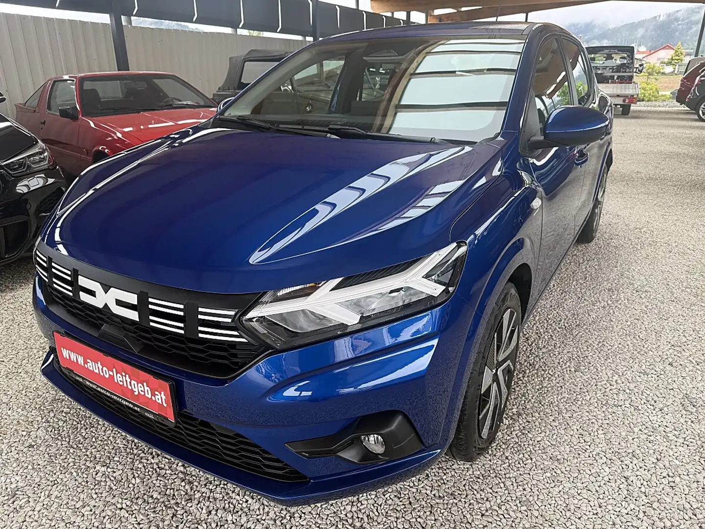 Dacia Sandero Expression TCe 90 Blau - 1