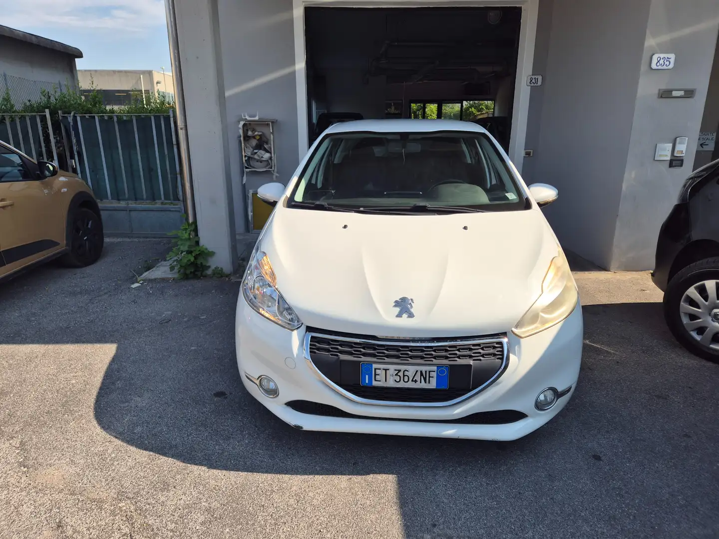 Peugeot 208 208 5p 1.4 hdi 8v Allure Blanc - 2