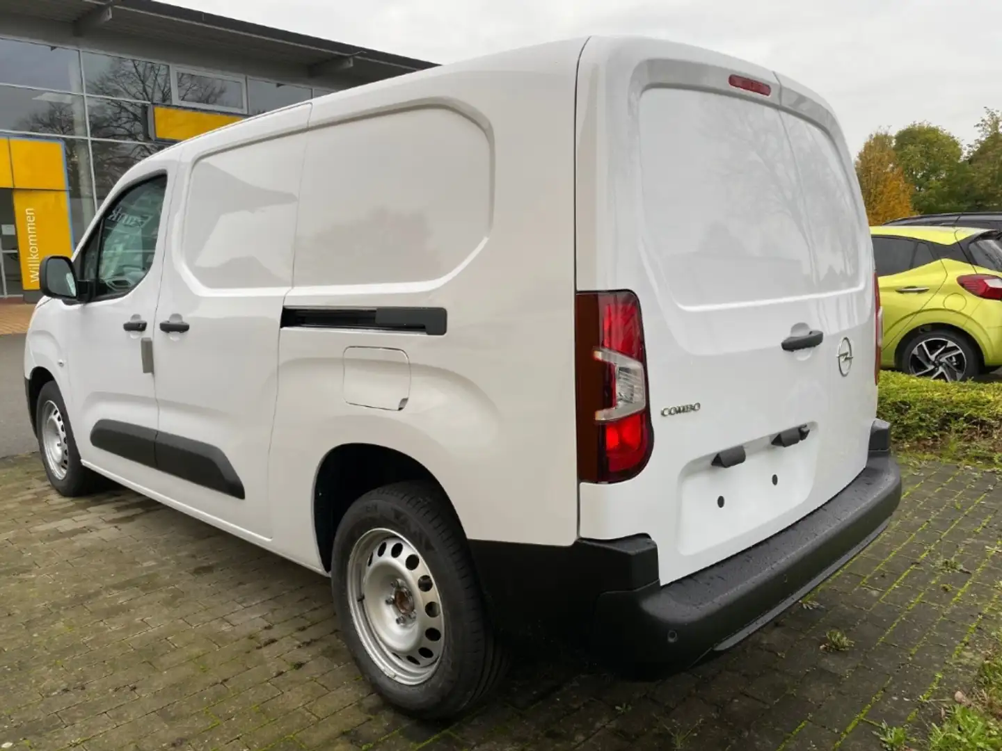 Opel Combo E Cargo XL L2 erhöhte Nutzlast 1.5 D EU6e Ka Weiß - 1