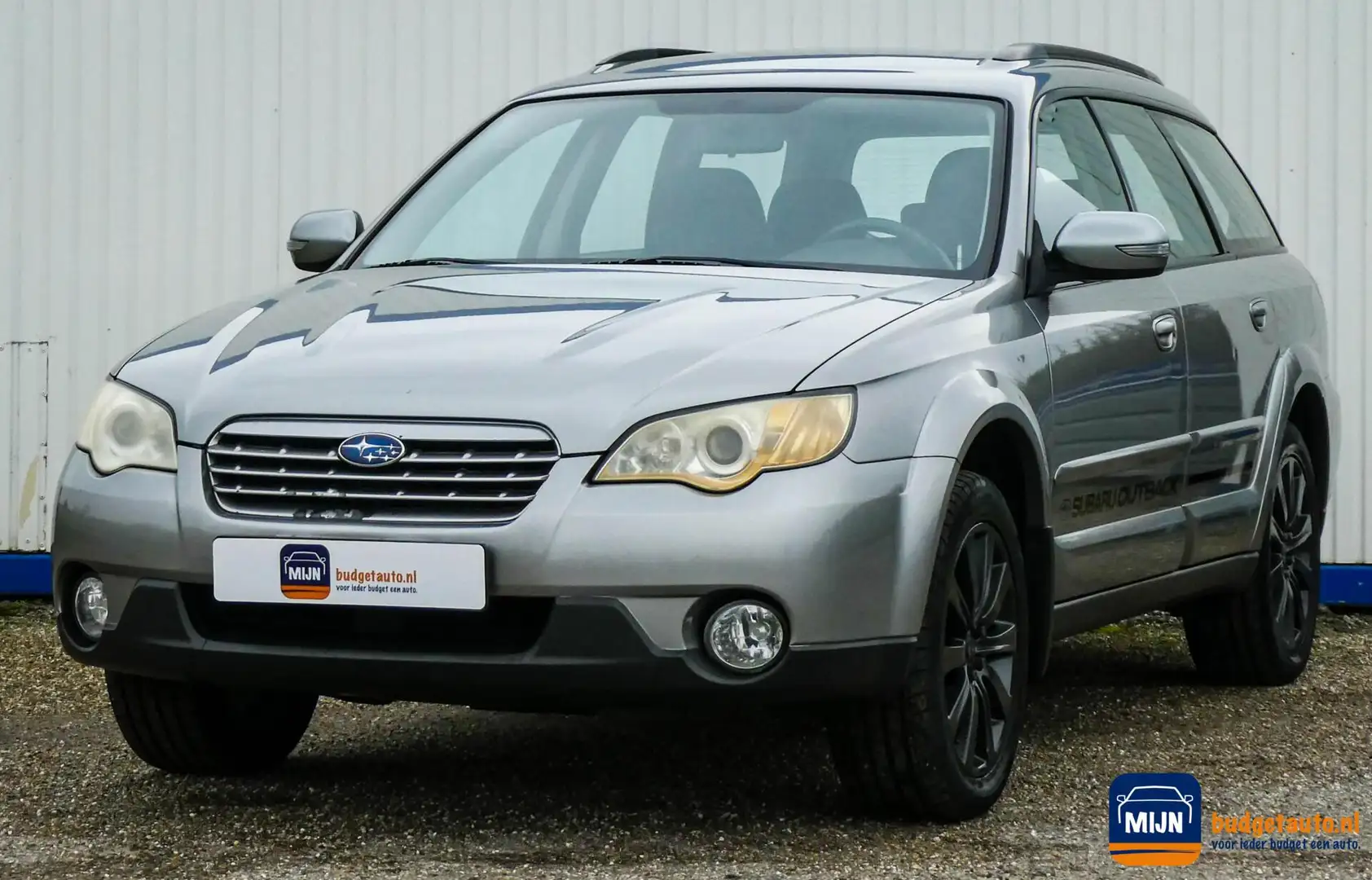 Subaru OUTBACK 2.5i Comfort 4WD - NIEUWE APK Grijs - 1