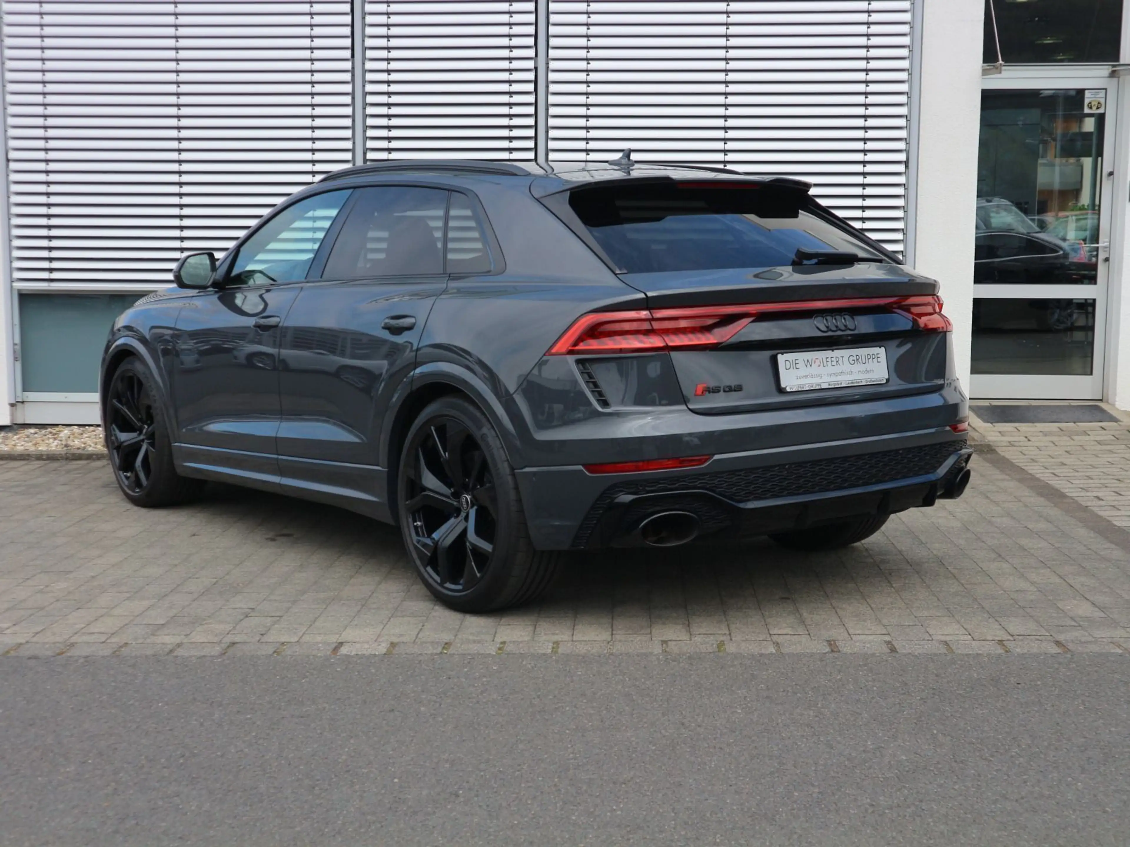 Audi RS Q8 4.0 TFSI quattro 305KM/H*RS-SPORTAGA*PANO — photo 4