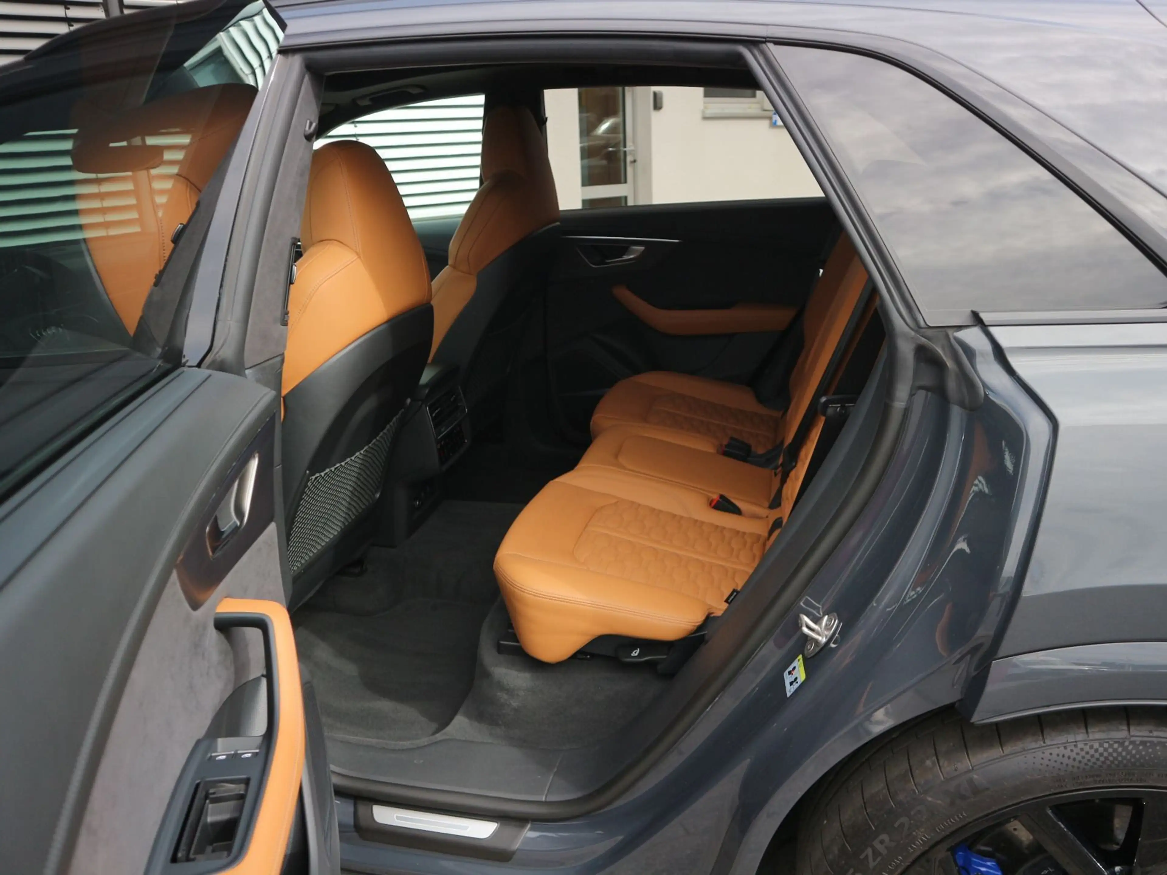 Audi RS Q8 4.0 TFSI quattro 305KM/H*RS-SPORTAGA*PANO — photo 13