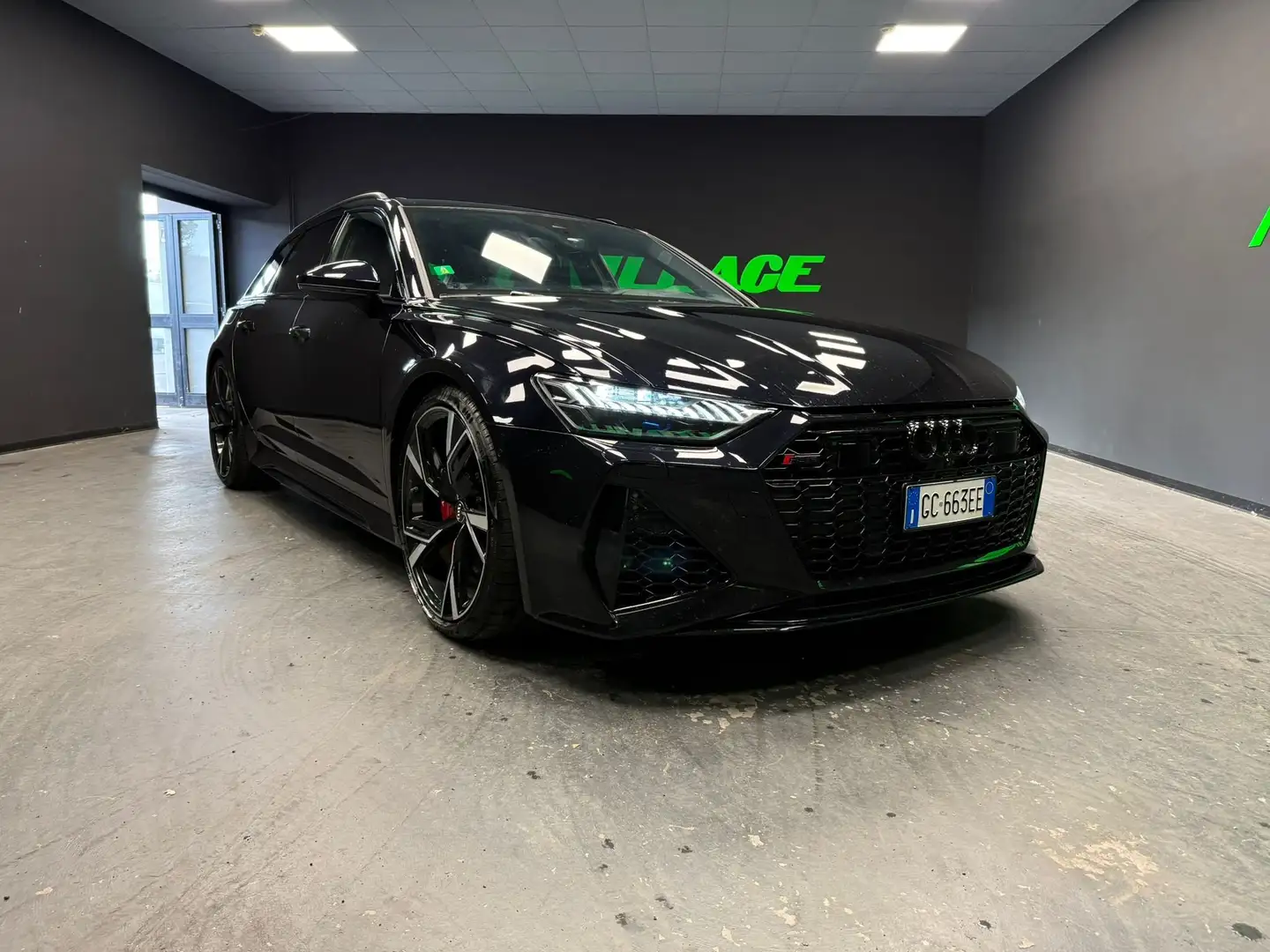 Audi RS6 A6 V 2018 Avant Avant 4.0 mhev quattro tiptronic Noir - 1