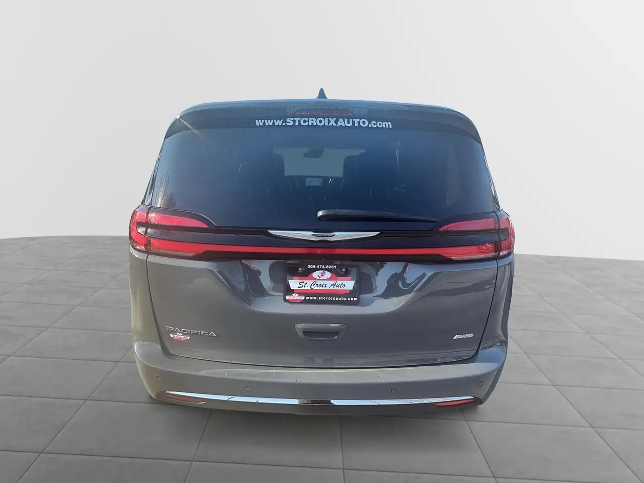 Chrysler Pacifica снимка Chrysler Pacifica