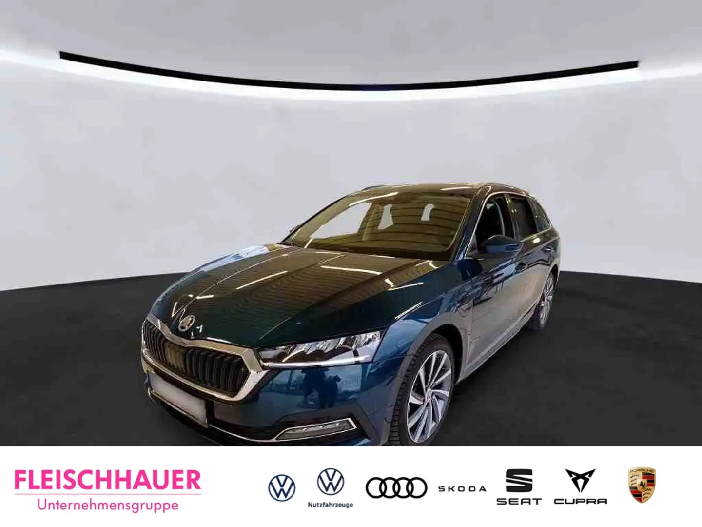 Skoda Octavia Combi Style OCT.COM iV HUD AHK Navi Digitales Cock Blau - 1