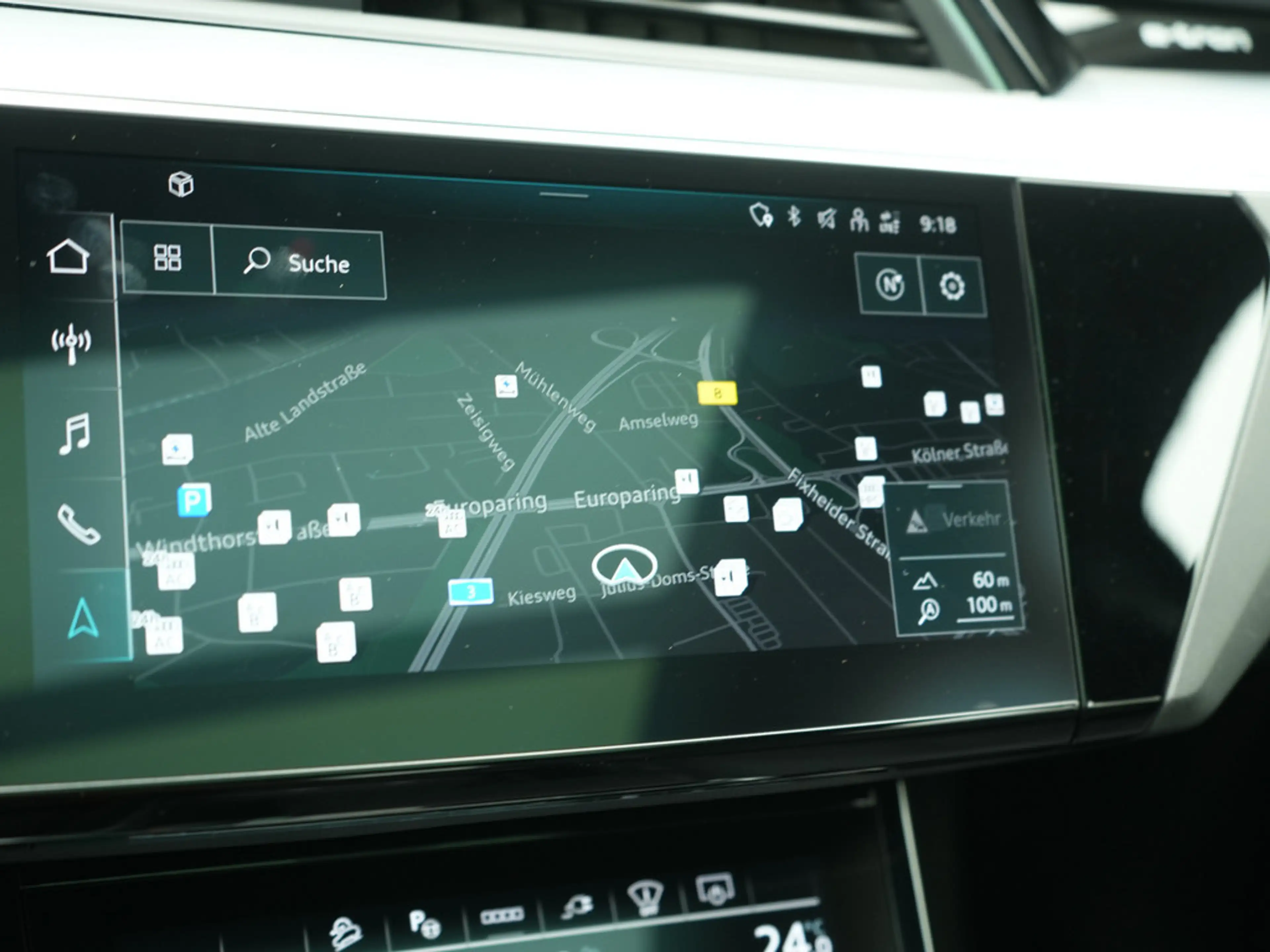 Audi Q8 e-tron 50 quattro S line AHK PANO LEDER — photo 7