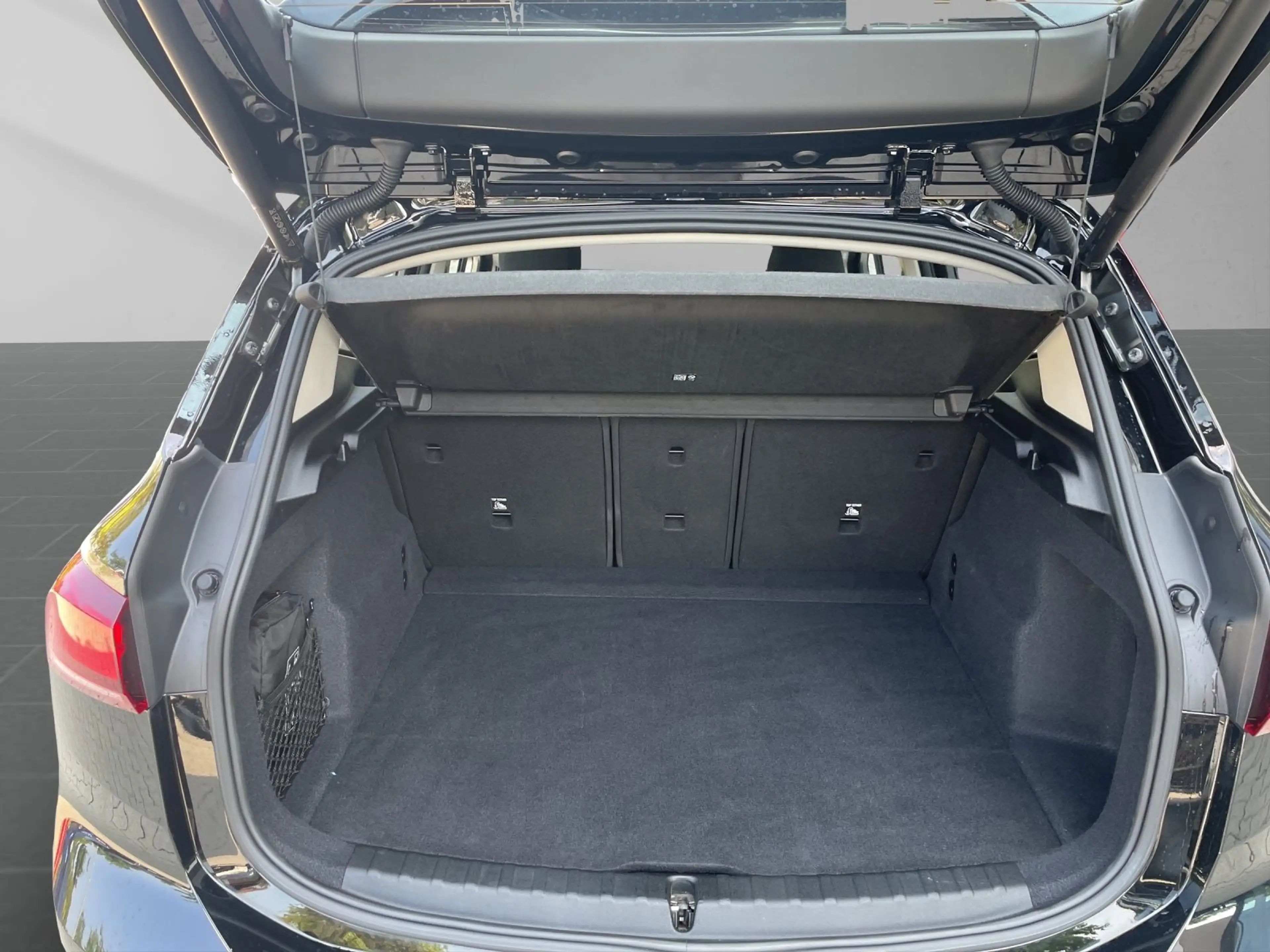 BMW 216 i Active Tourer Driving AssistentPlus RFK Sitzhzg — photo 14