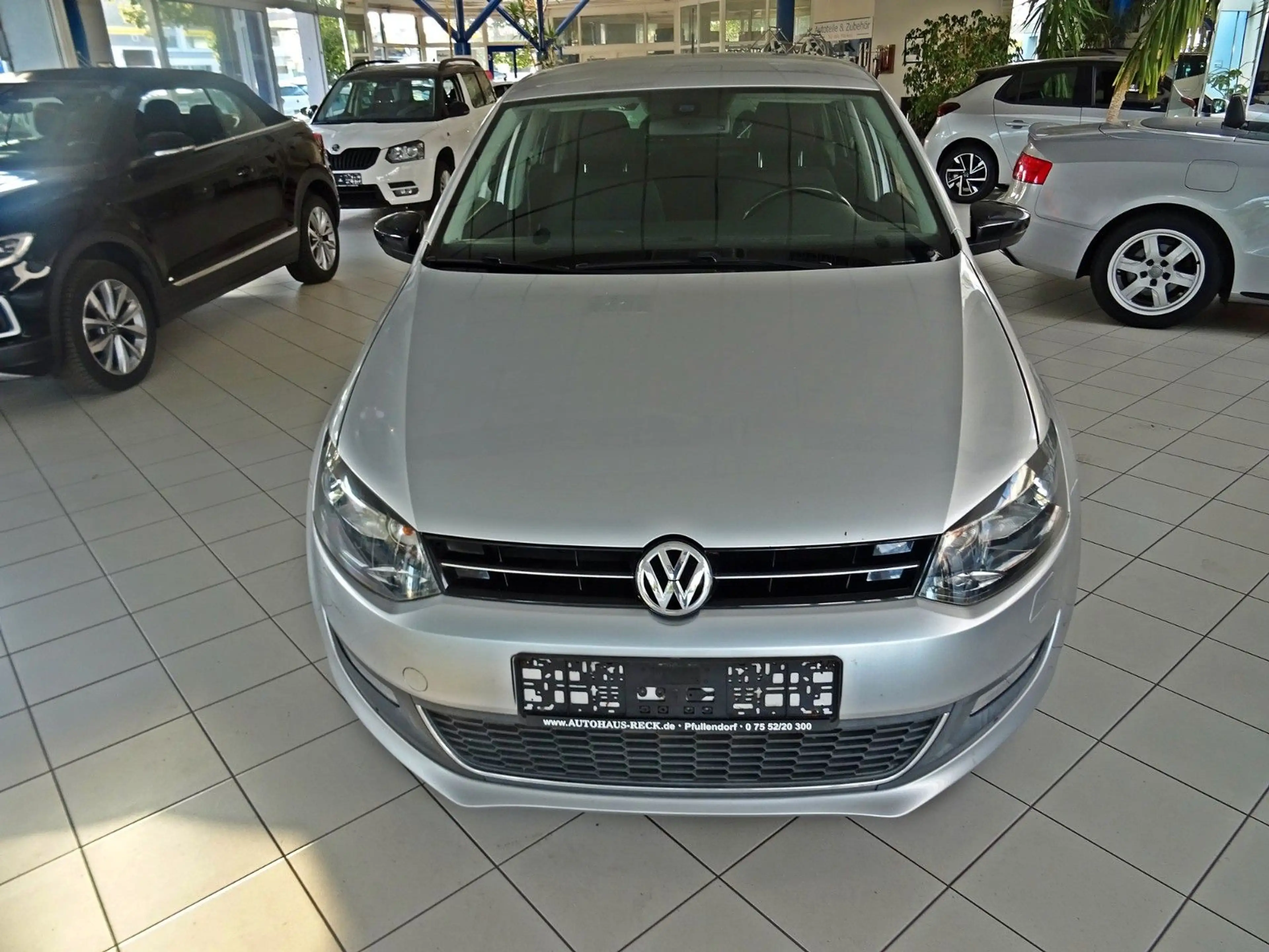 Volkswagen Polo V Style 1.4 DSG — photo 2
