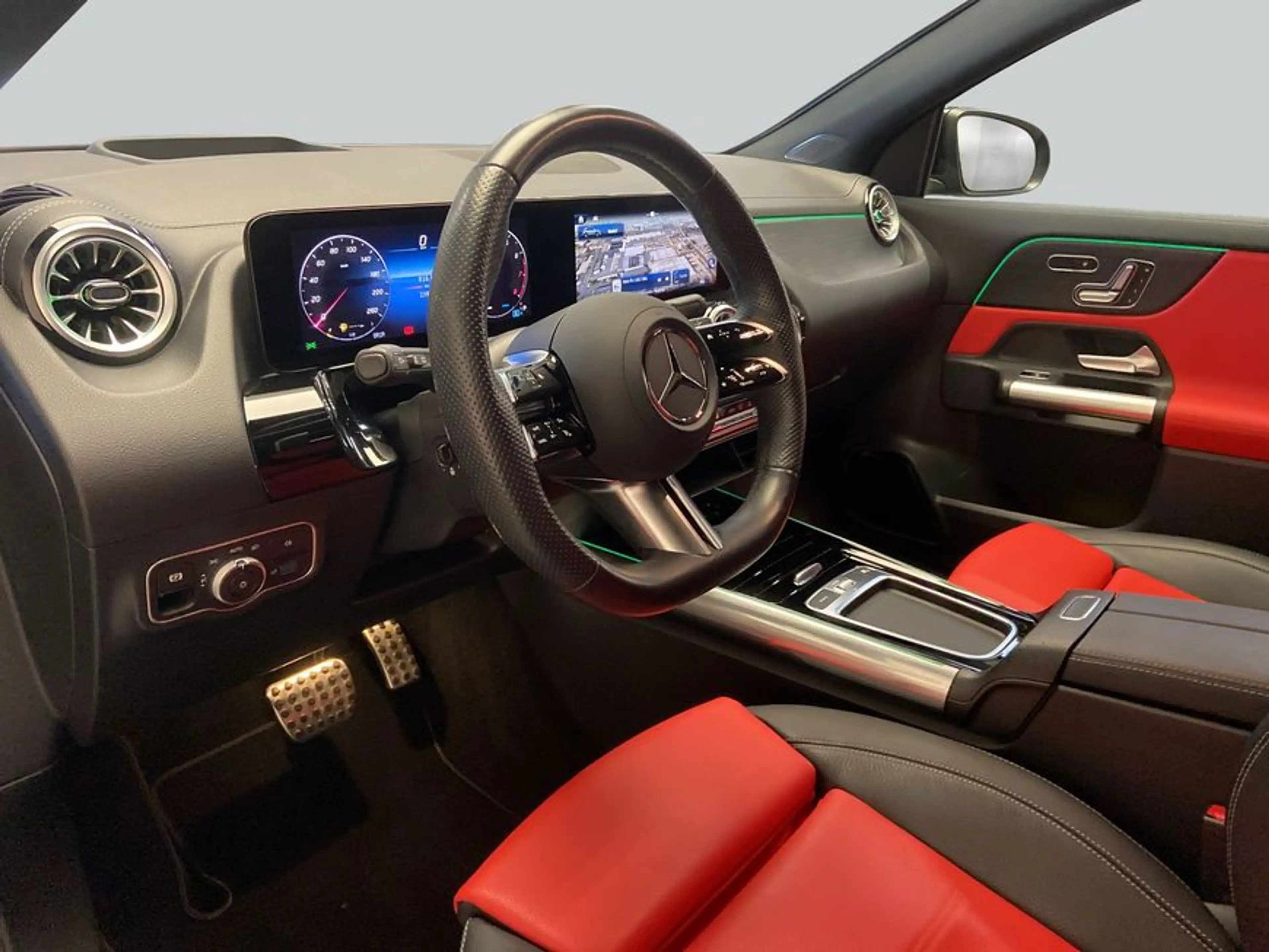 Mercedes-Benz GLA 250 GLA — photo 9