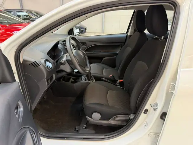 Mitsubishi Space Star view 8