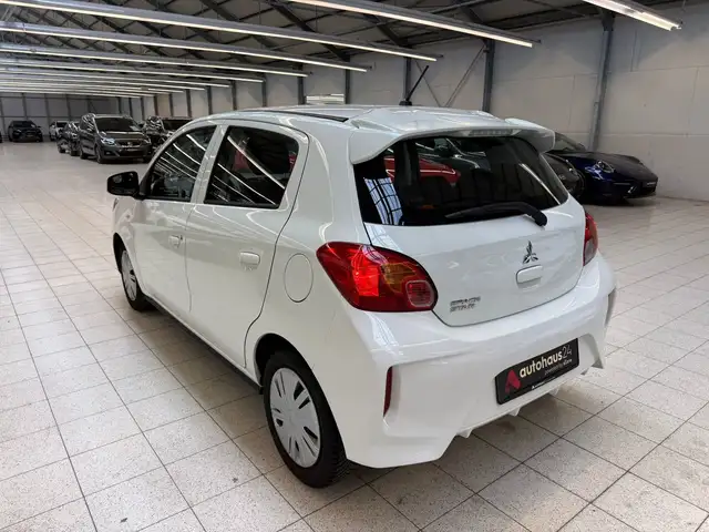Mitsubishi Space Star view 4