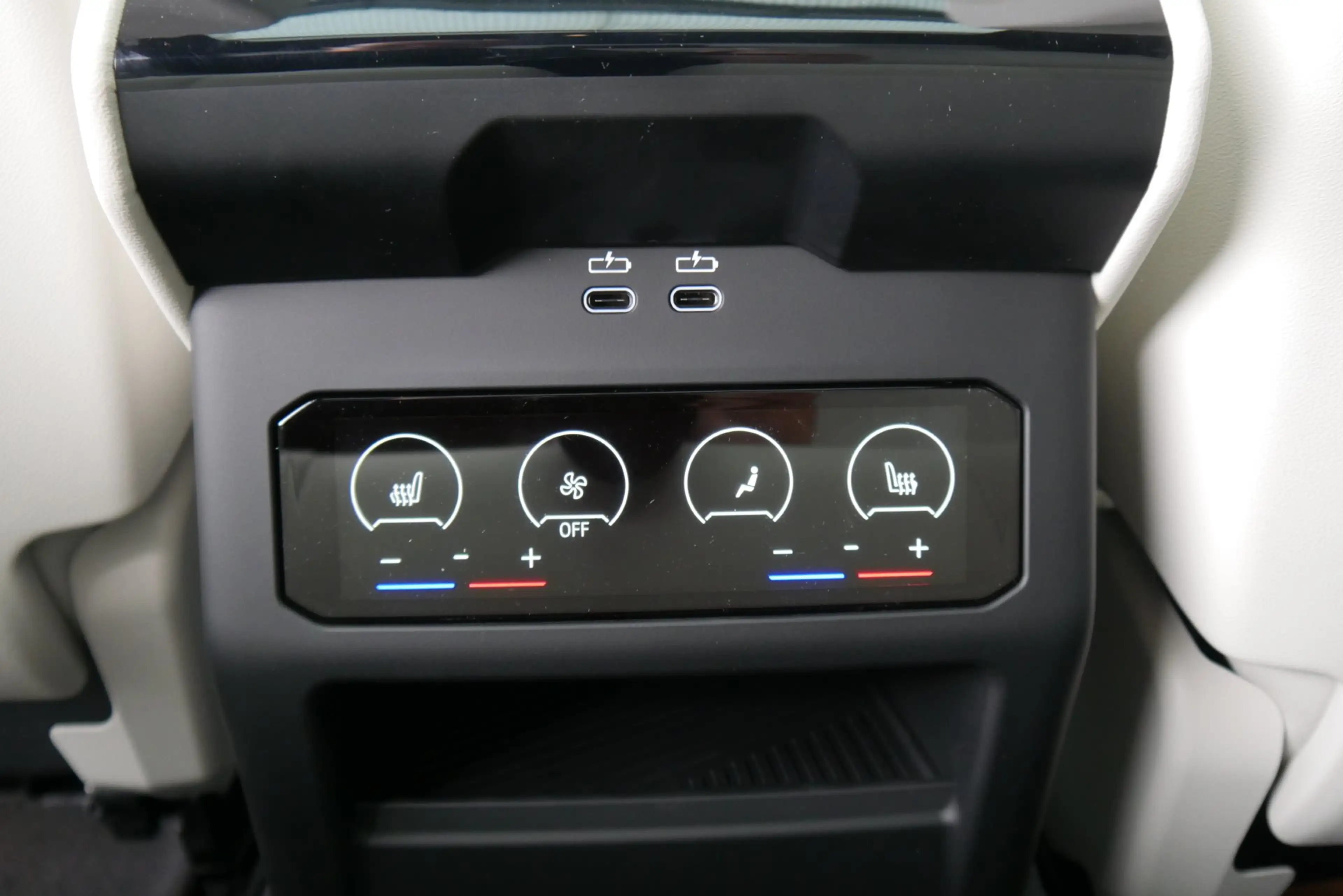 BMW 550 e xDrive *M-Paket Pro/AHK/Innovationspaket/B&W Sound/Pano/Adapt. LED/360°/Sitzlüftung* — photo 6