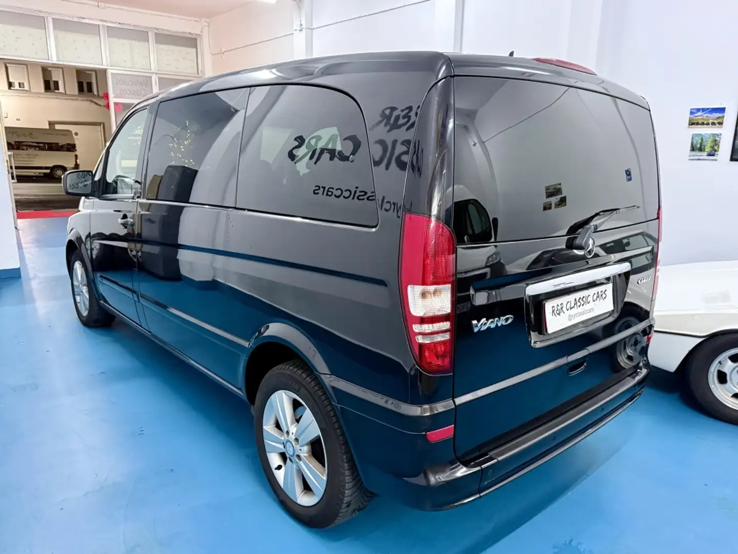 Mercedes-Benz Viano 2.2CDI Trend Compacto Schwarz - 2