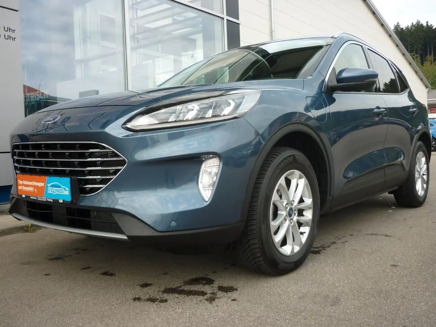 Ford Kuga Plug-In Hybrid Titanium Bleu - 2