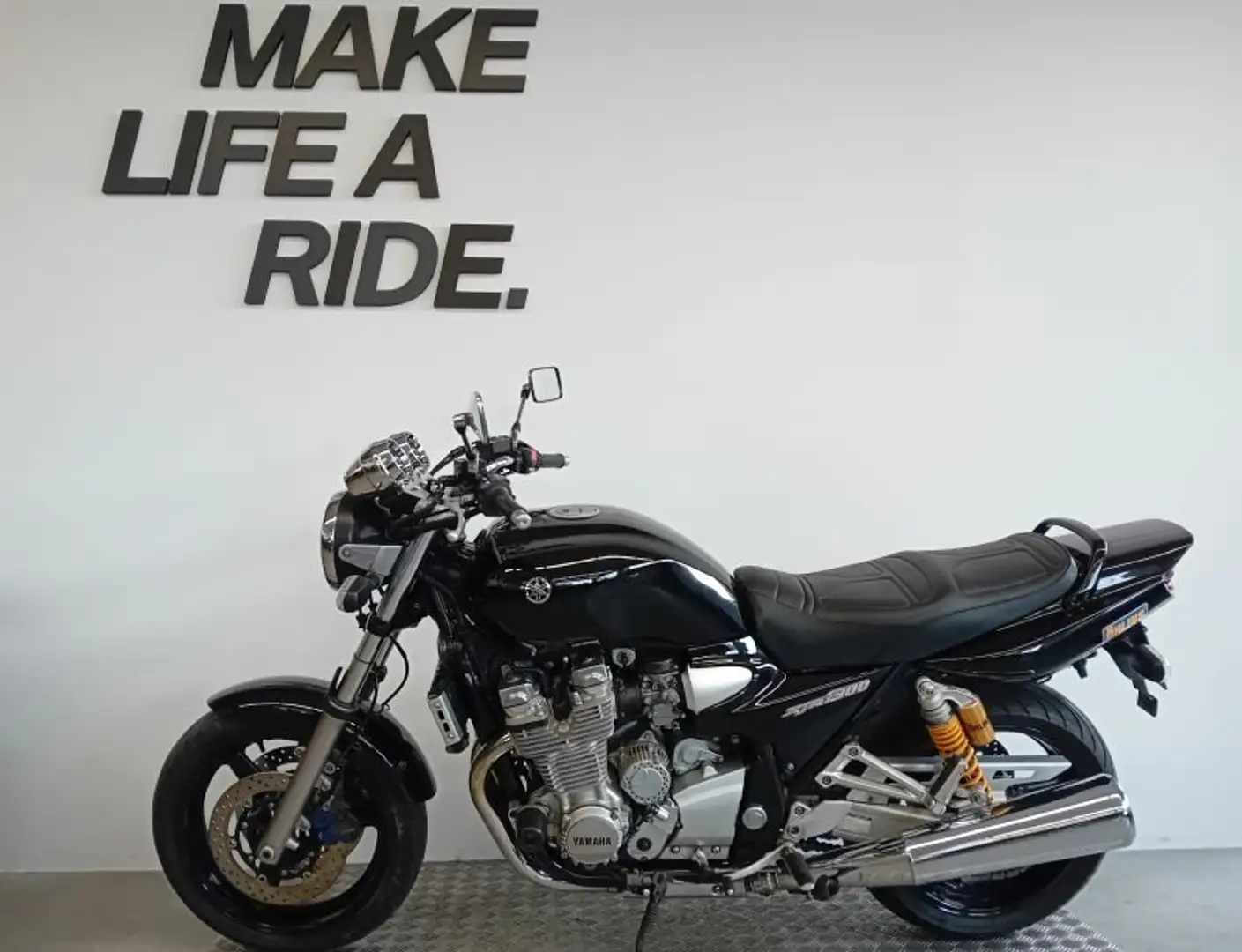 Yamaha XJR 1300 Nero - 2