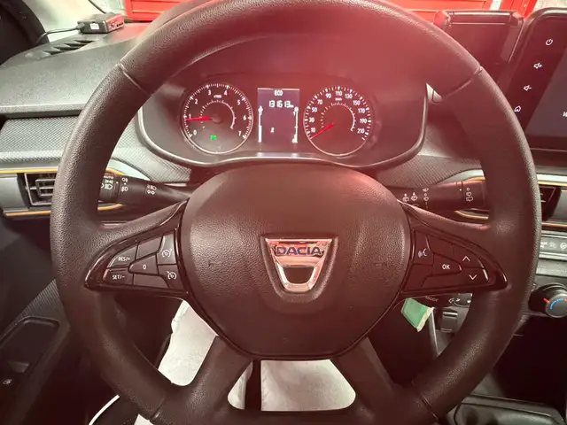 Dacia Sandero view 12