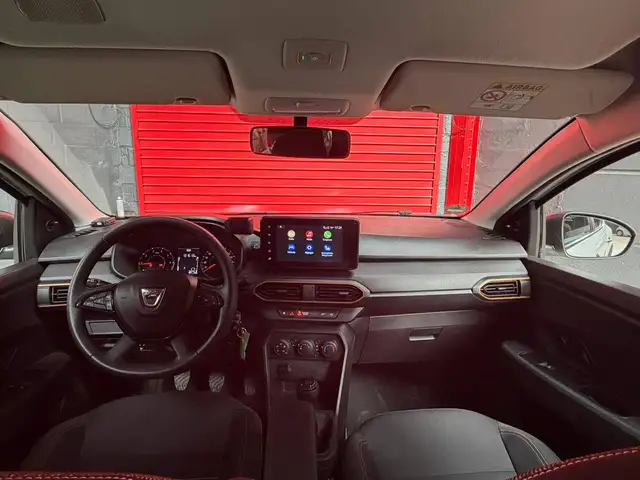 Dacia Sandero view 9