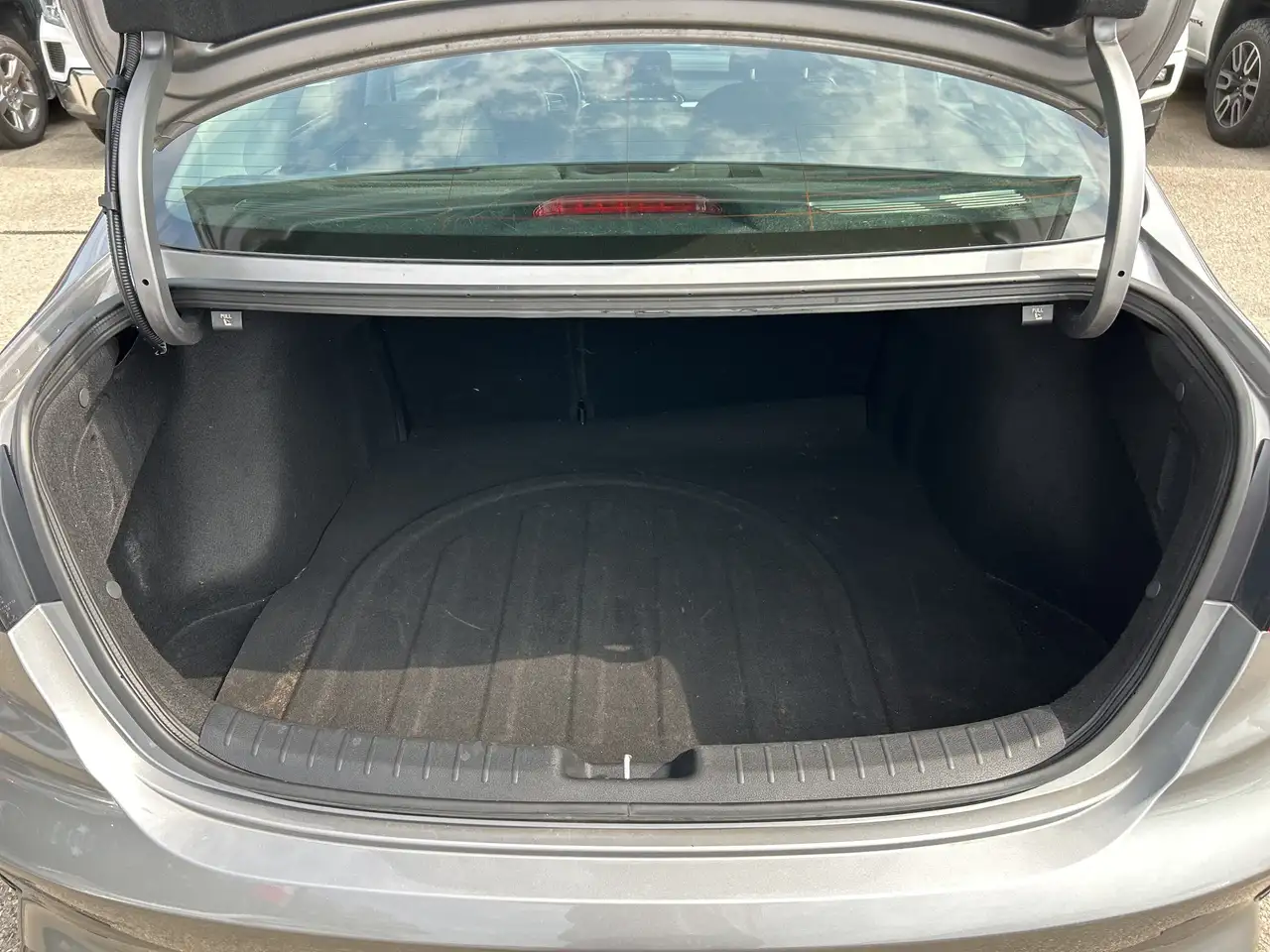 Kia Forte снимка Kia Forte