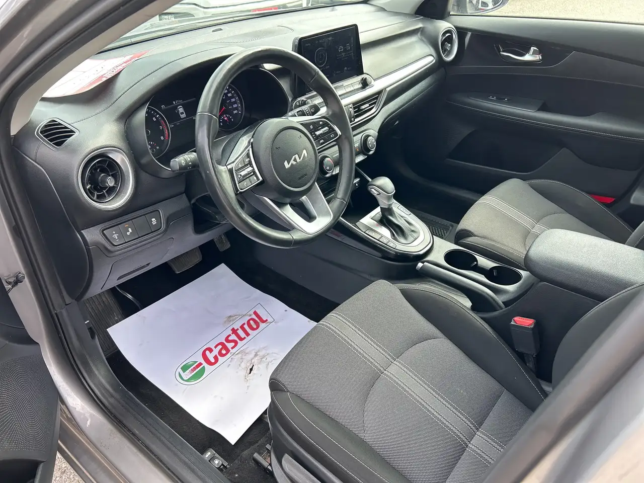 Kia Forte снимка Kia Forte