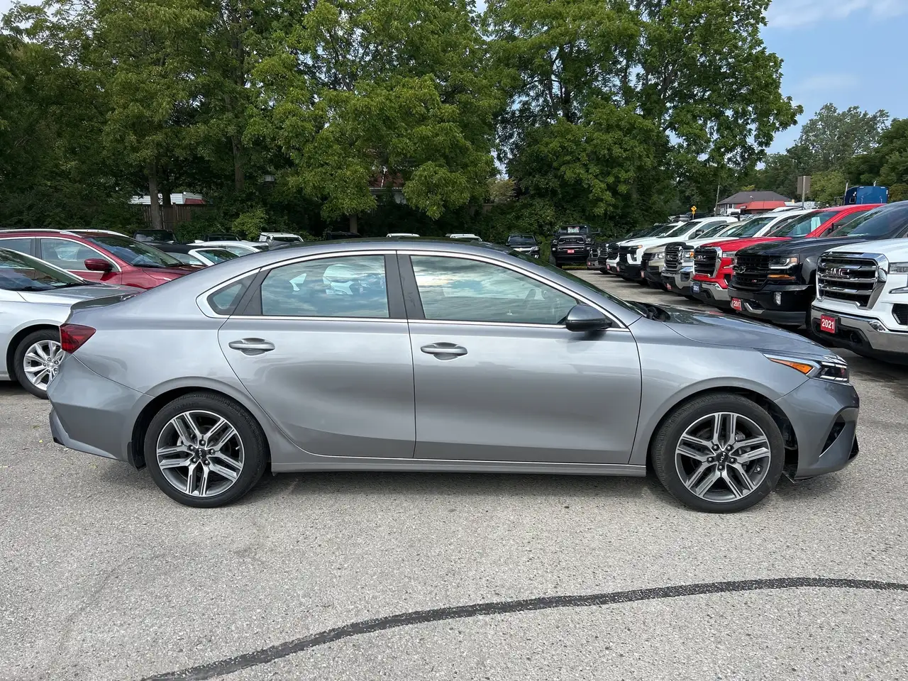 Kia Forte снимка Kia Forte