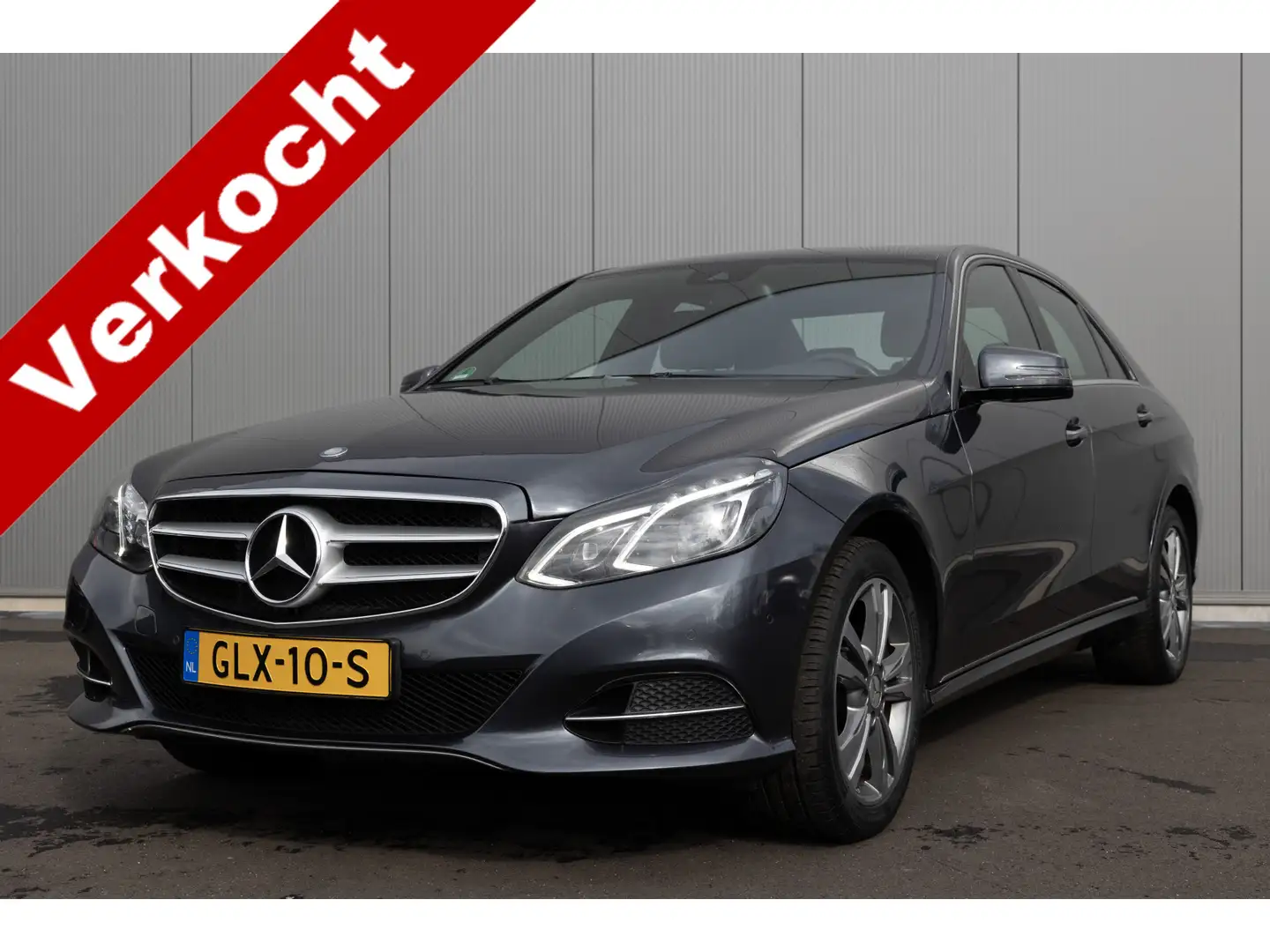 Mercedes-Benz E 300 | 4MATIC | CAMERA | MEMORY | LEDER | NAVI | STOELV Gris - 1