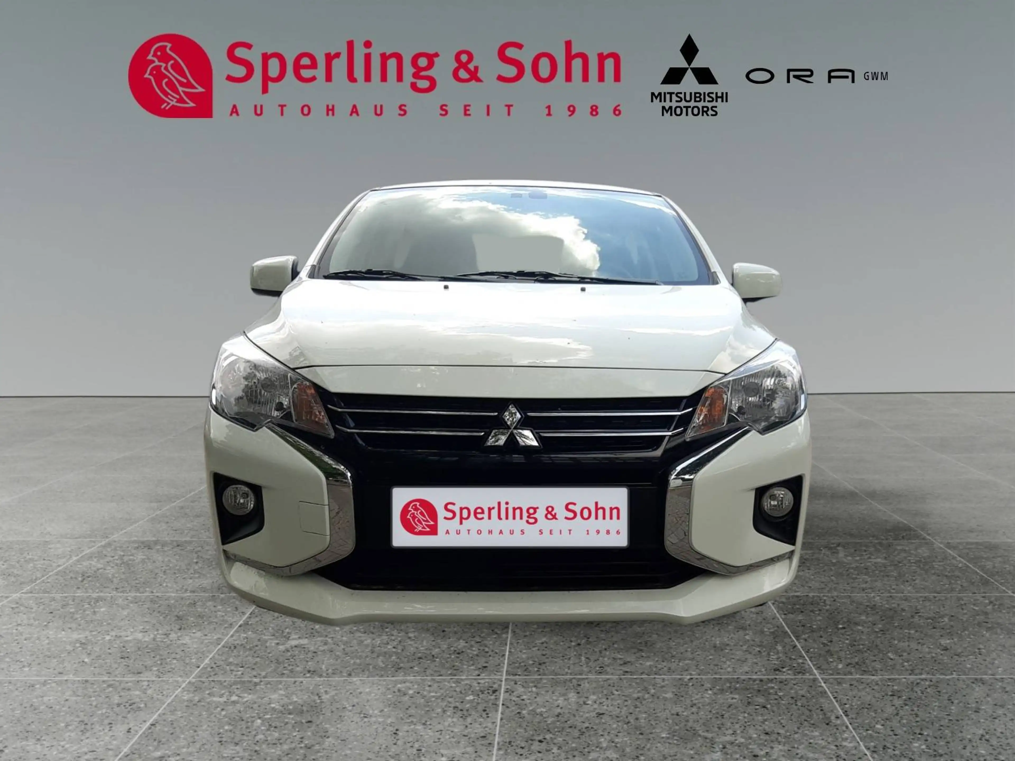 Mitsubishi Space Star 1.2 Select MJ 24 — photo 8