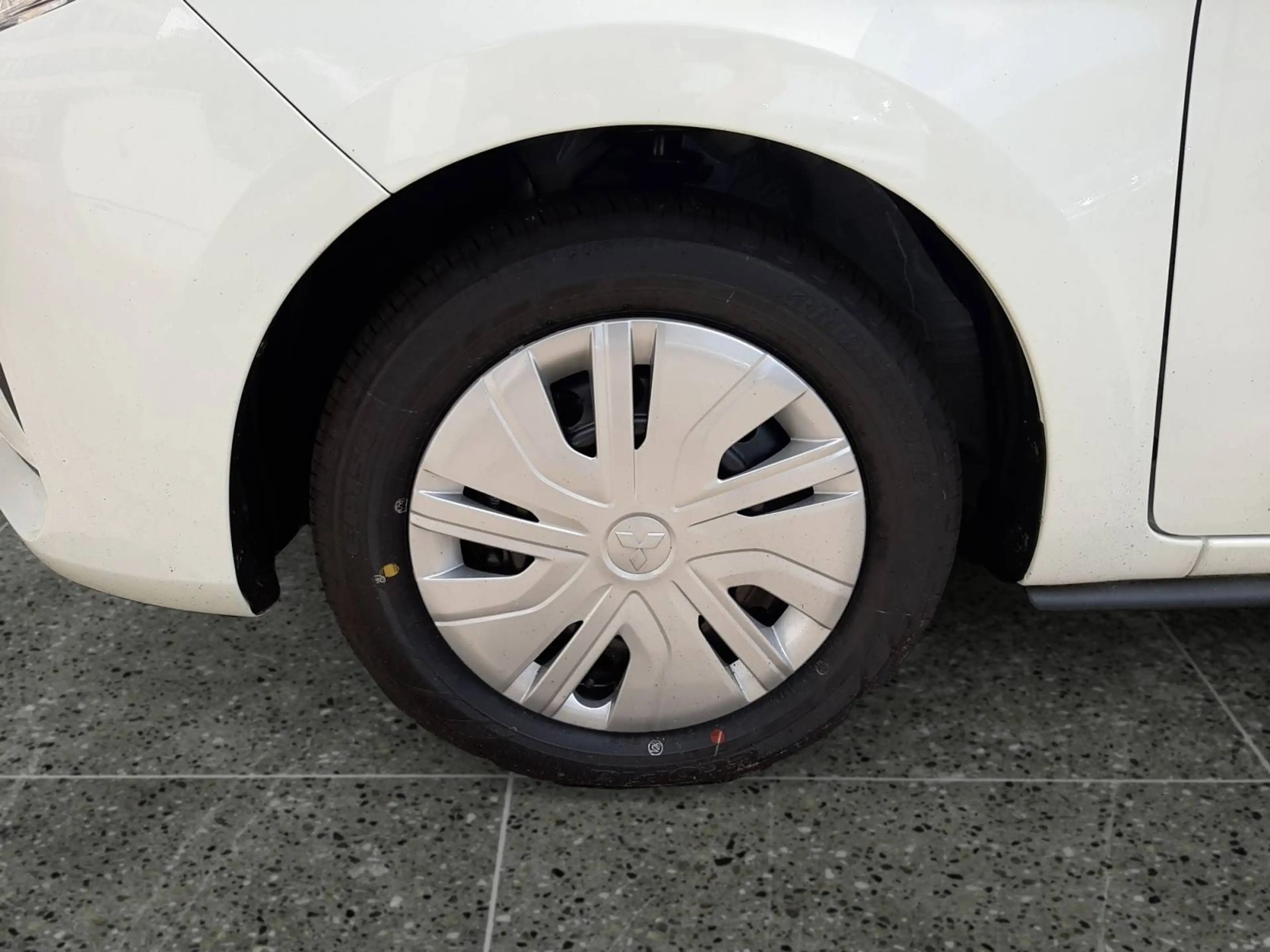 Mitsubishi Space Star 1.2 Select MJ 24 — photo 14