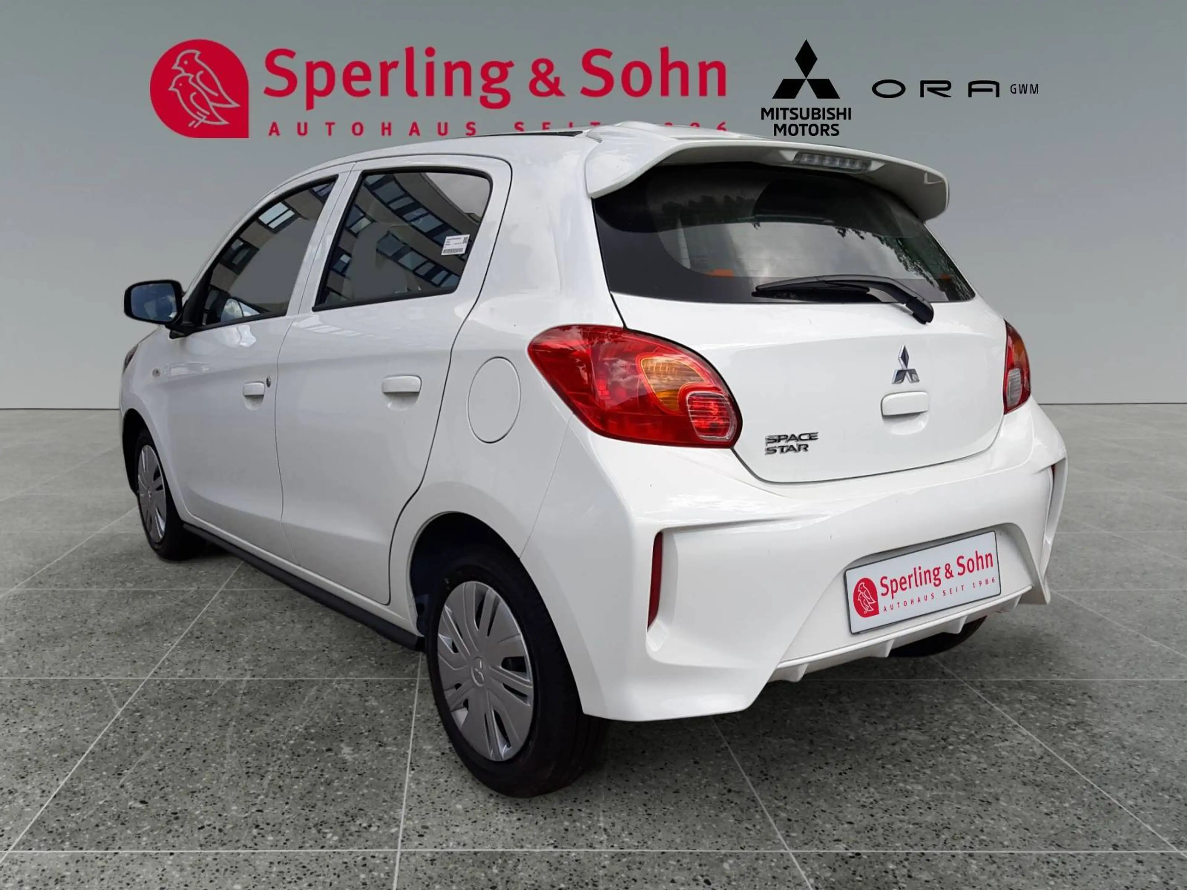 Mitsubishi Space Star 1.2 Select MJ 24 — photo 4