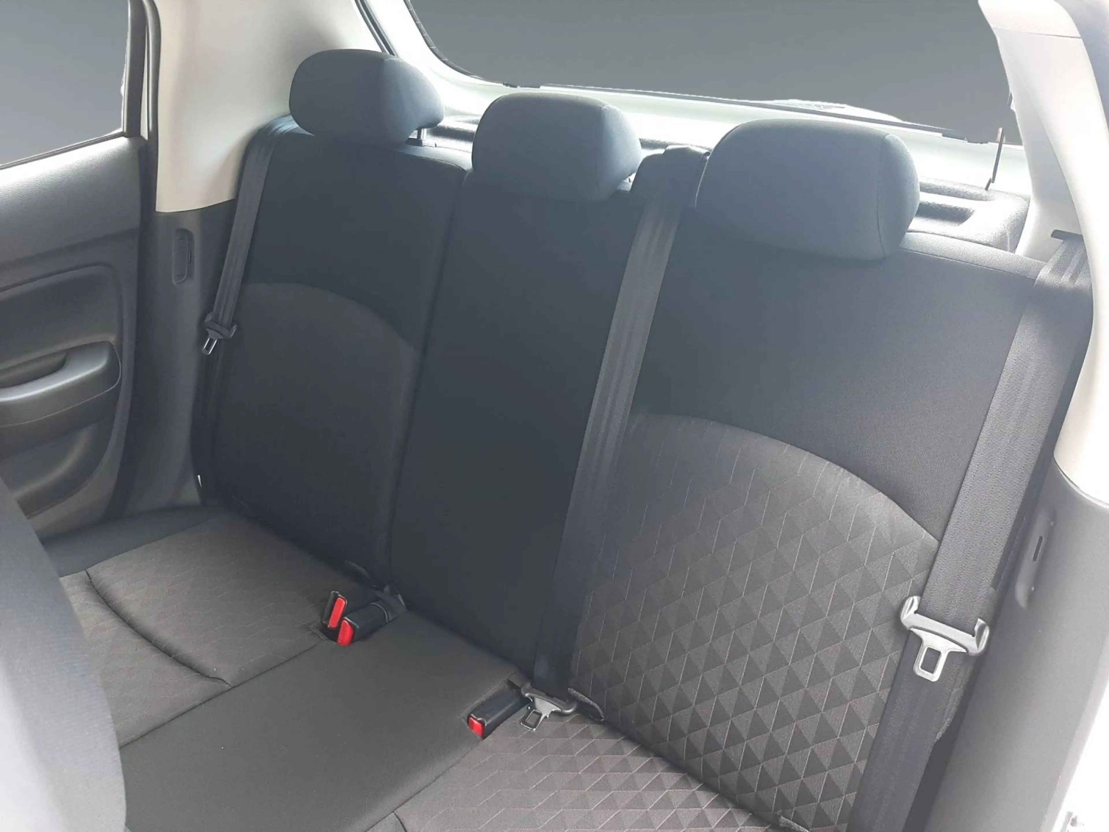 Mitsubishi Space Star 1.2 Select MJ 24 — photo 13