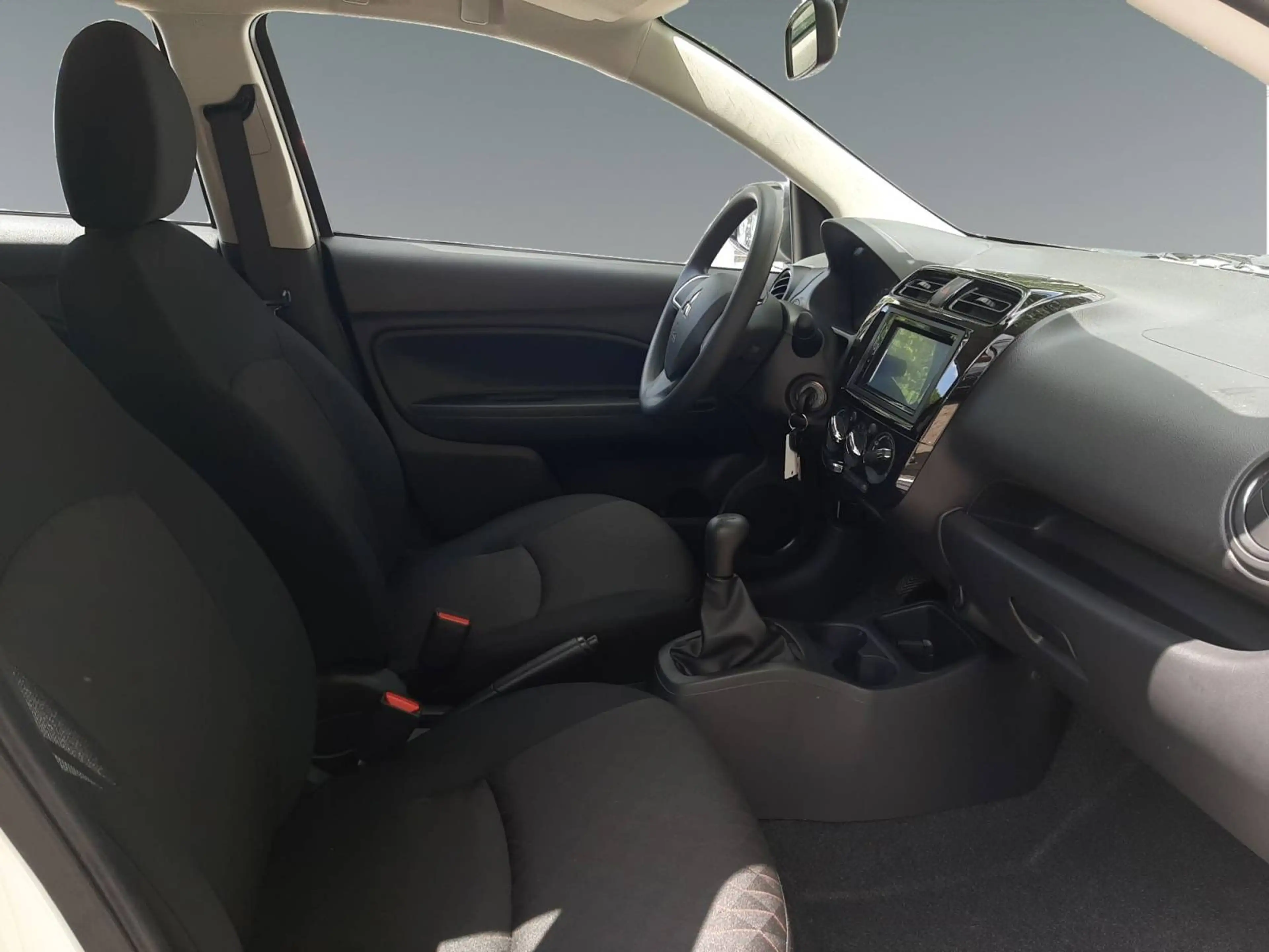 Mitsubishi Space Star 1.2 Select MJ 24 — photo 15