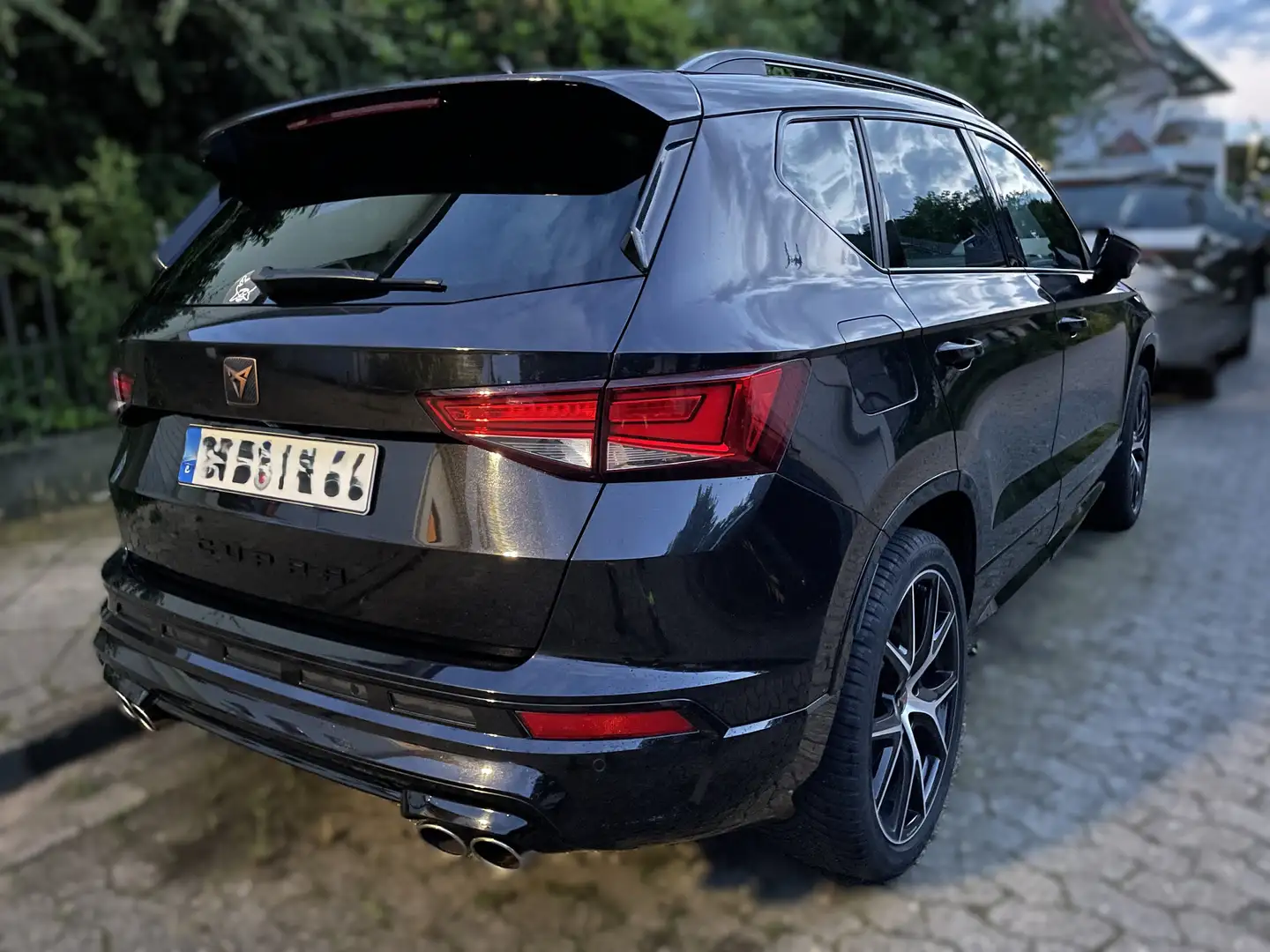 CUPRA Ateca 2.0 TFSI 4Drive DSG Schwarz - 2